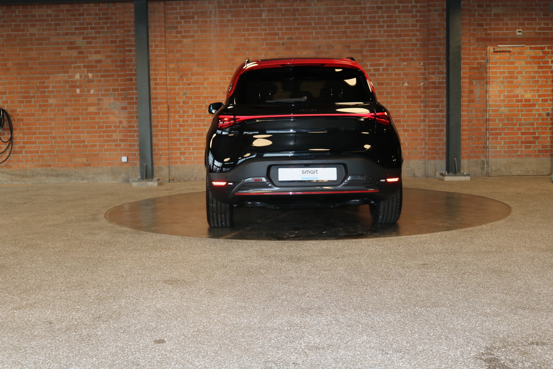 SMART #1 66 kWh Brabus AWD, 428 PS, Aktions-Leasing 0,9%, sofort verfügbar-image-2
