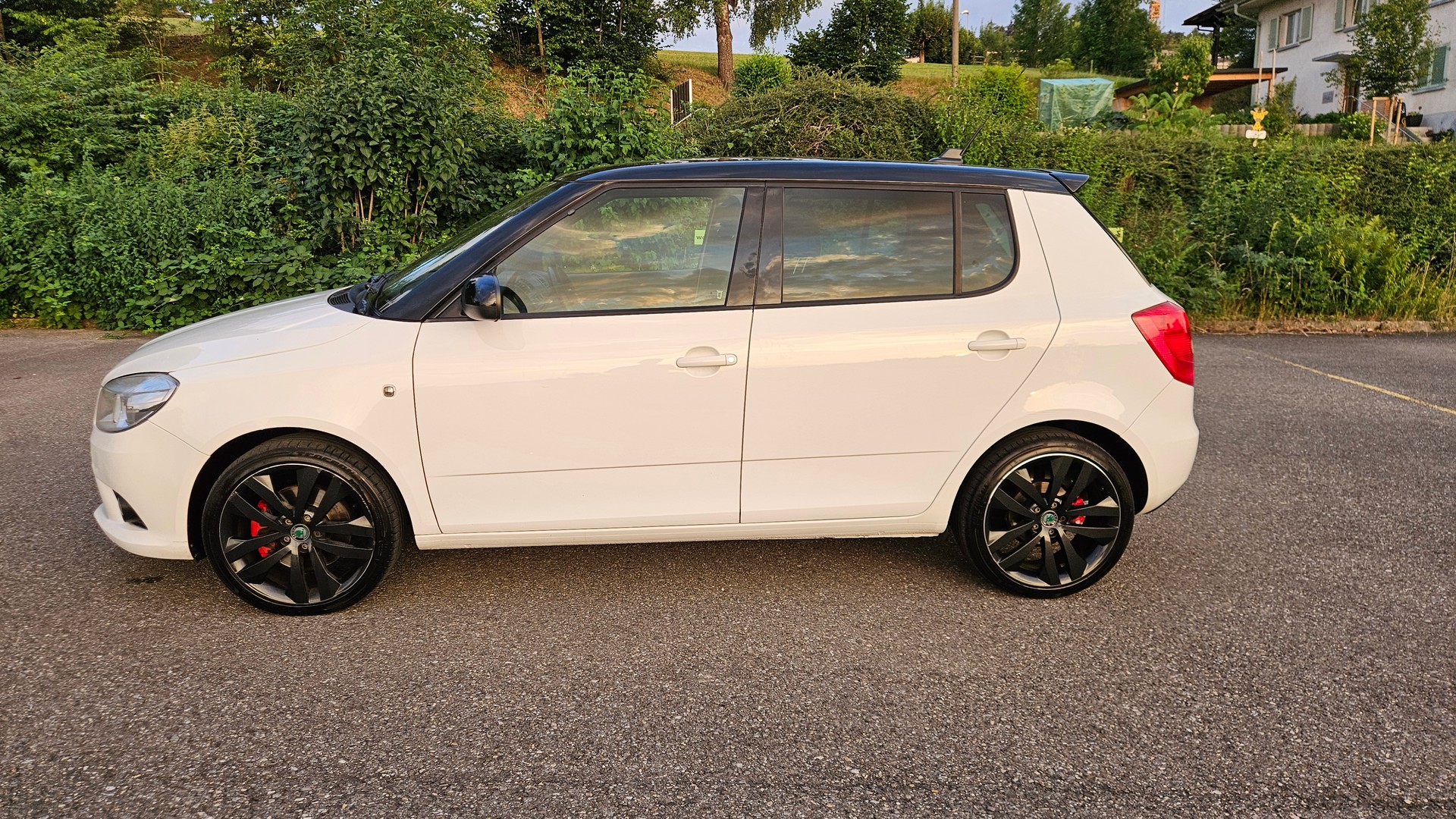 SKODA Fabia 1.4 TSI RS DSG-image-5