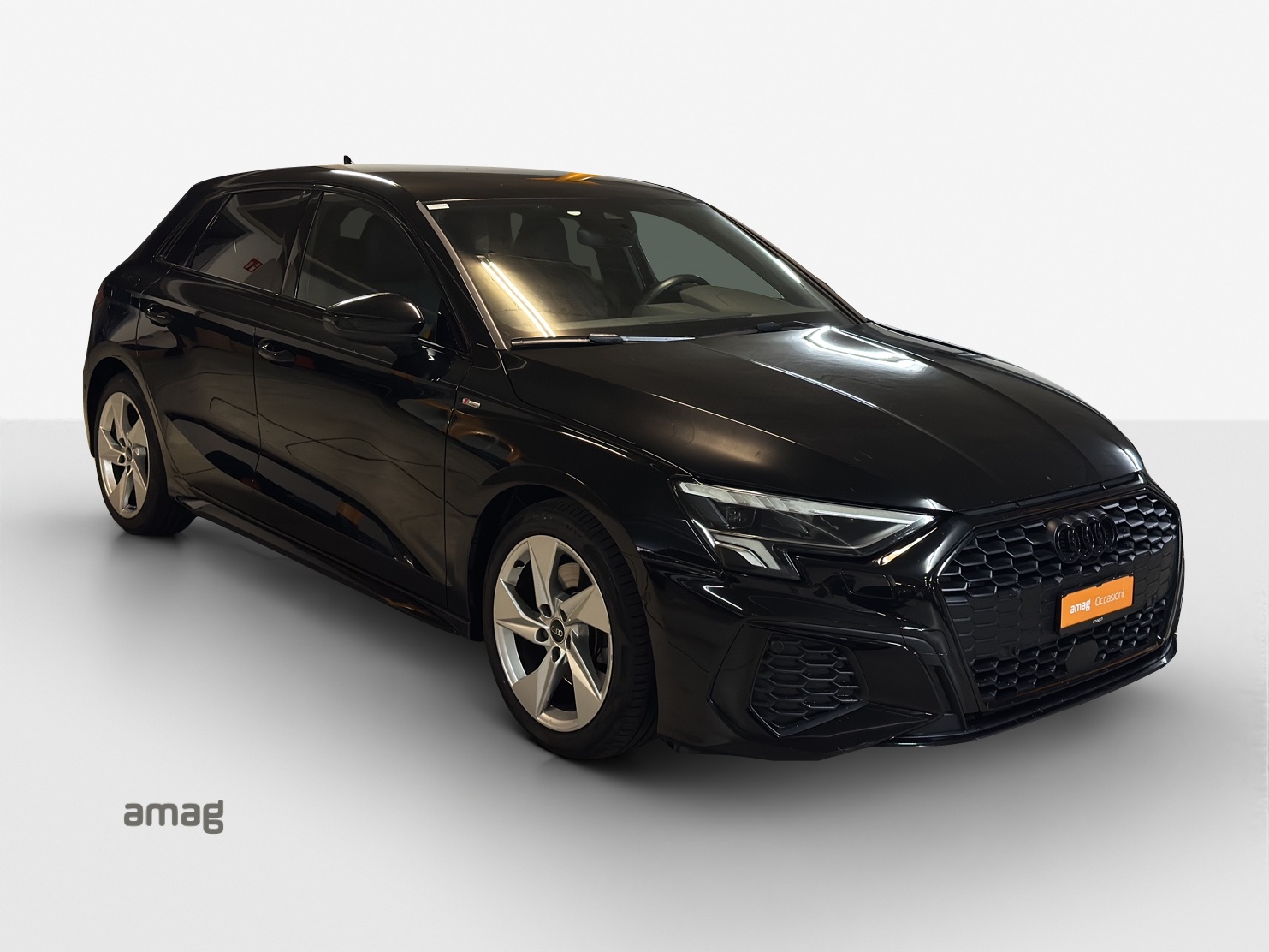 AUDI A3 Sportback 35 TFSI S line Attraction S-tronic-image-5