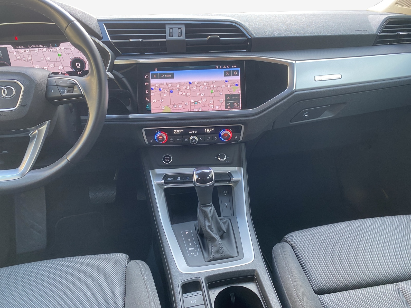 AUDI Q3 Sportback 35 TFSI Attraction S-tronic-image-10