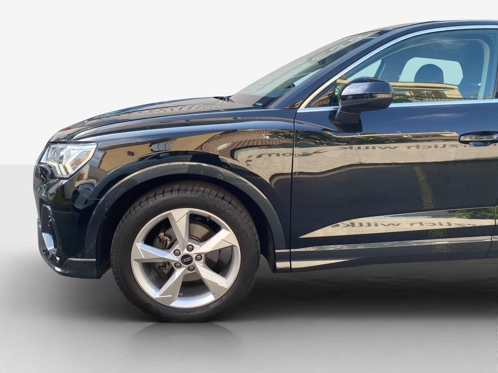 AUDI Q3 Sportback 35 TFSI Attraction S-tronic-image-14