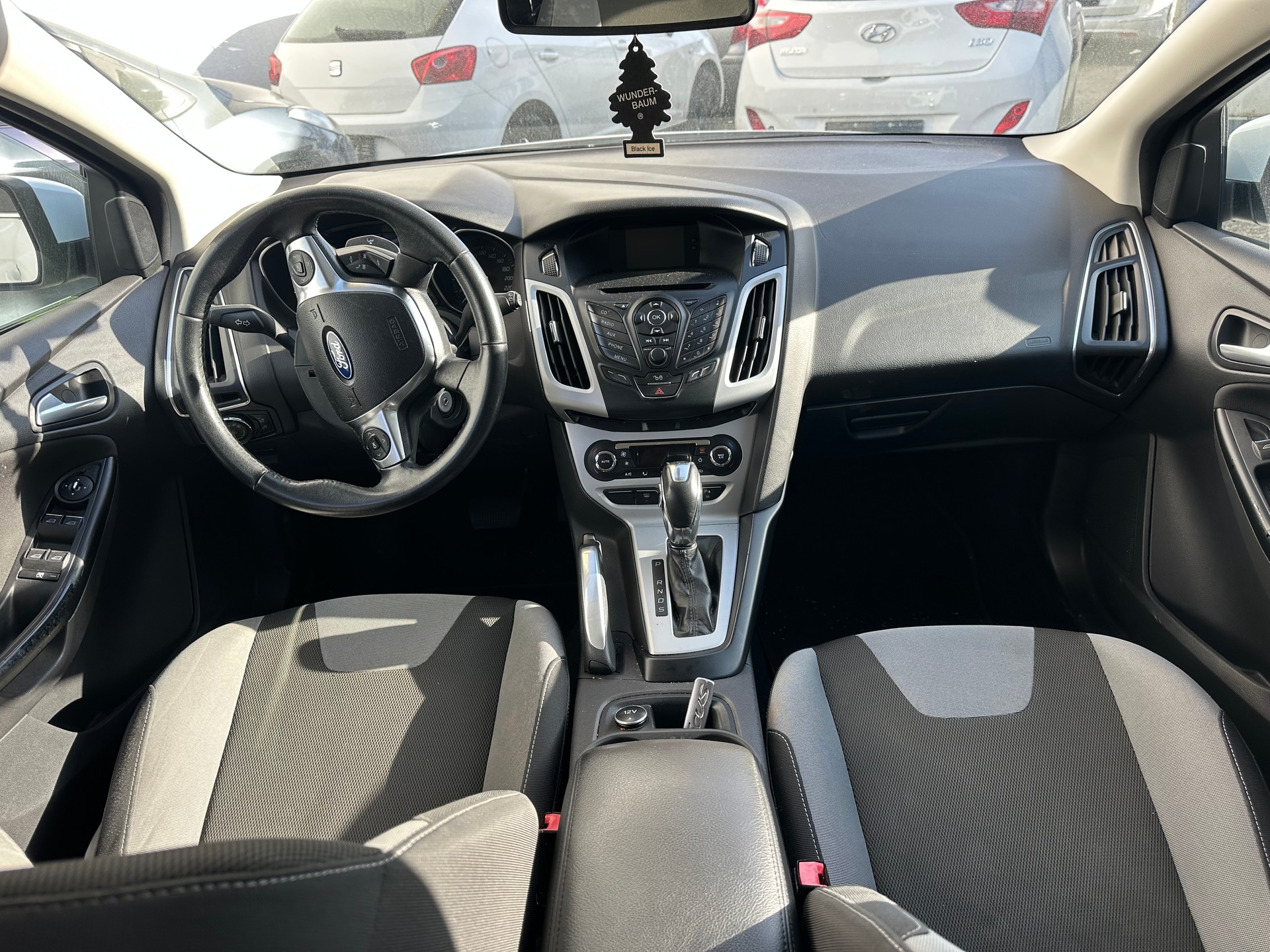 FORD Focus 2.0 TDCi Trend PowerShift-image-4