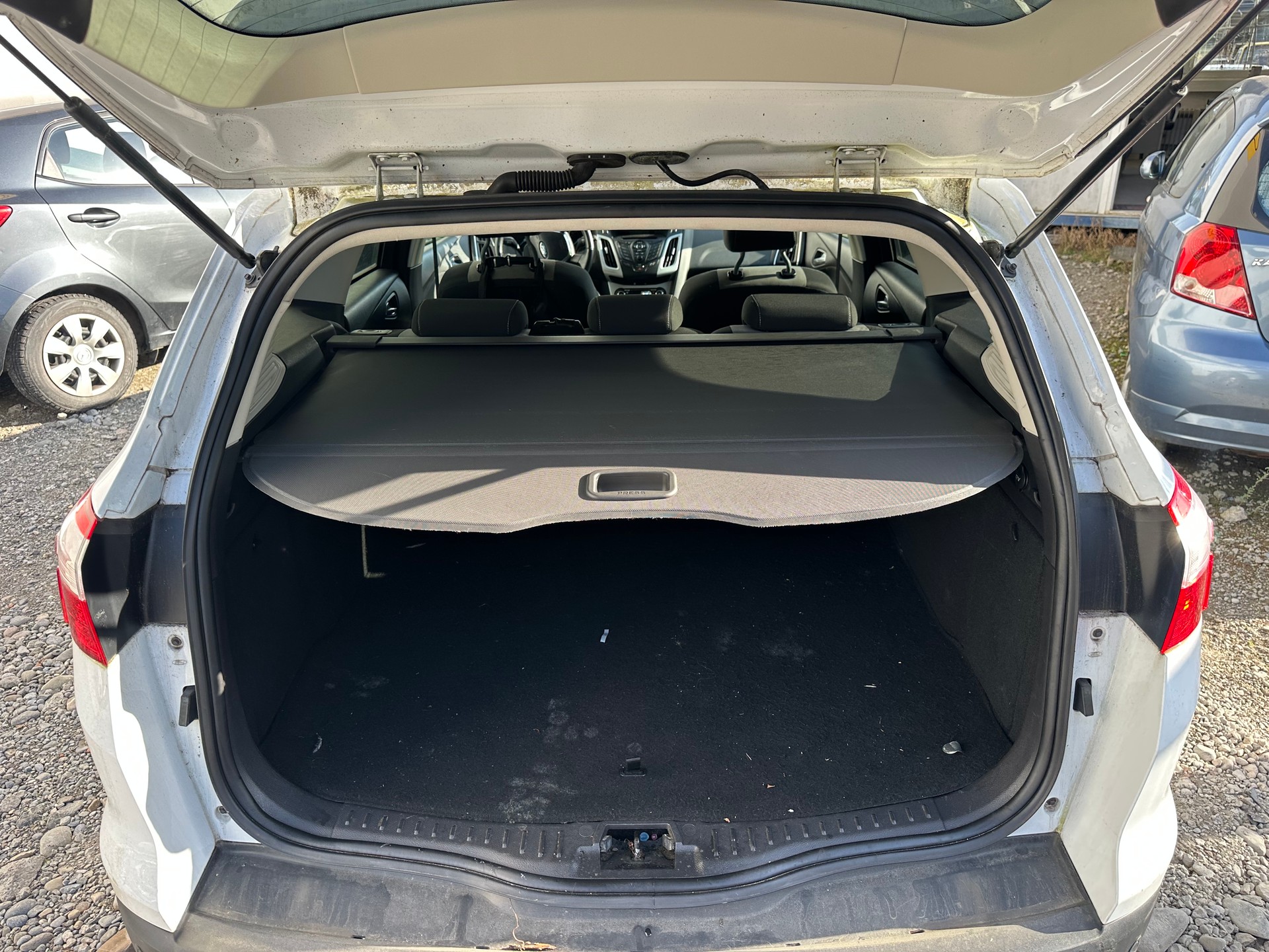 FORD Focus 2.0 TDCi Trend PowerShift-image-7
