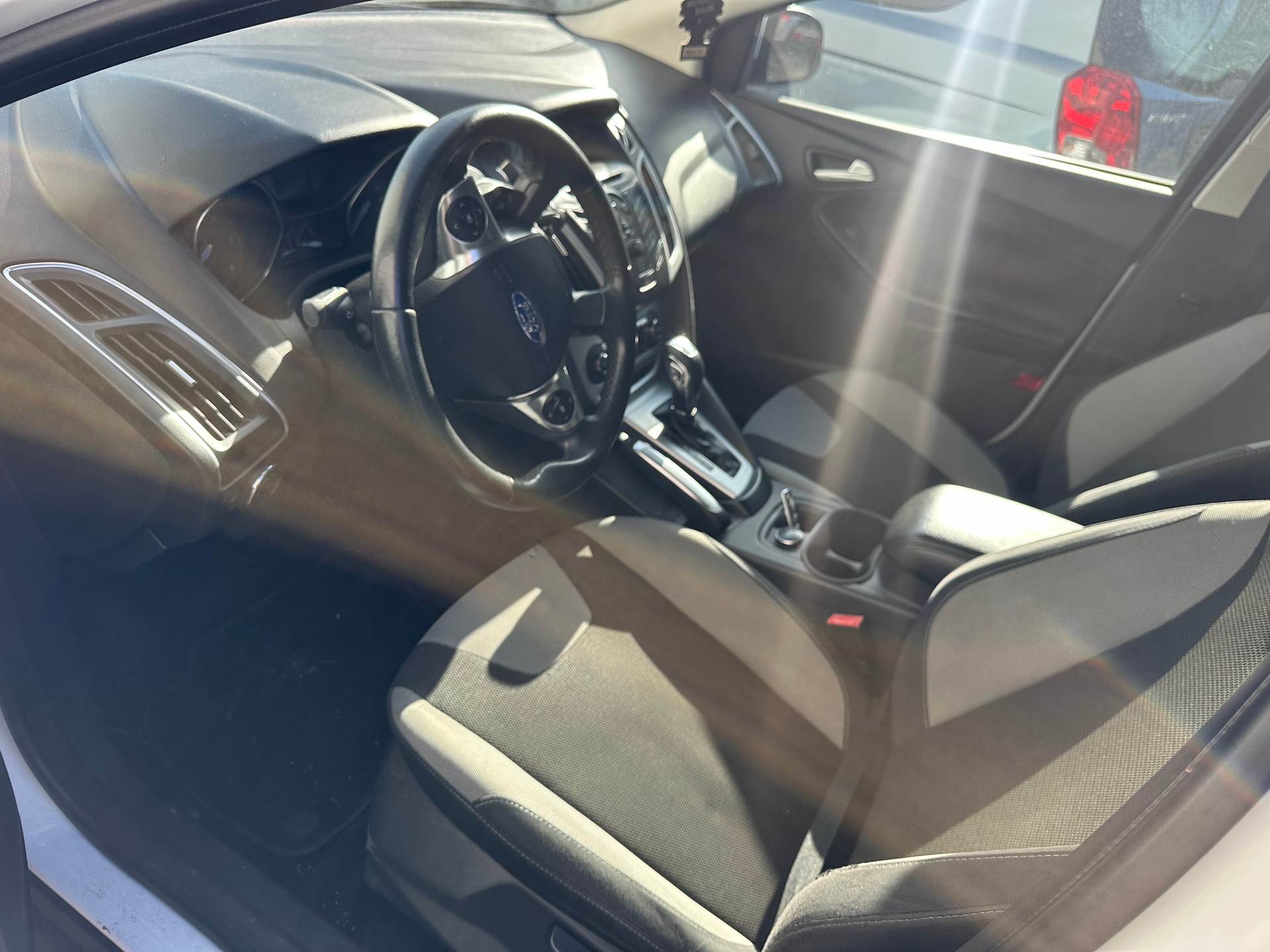 FORD Focus 2.0 TDCi Trend PowerShift-image-6