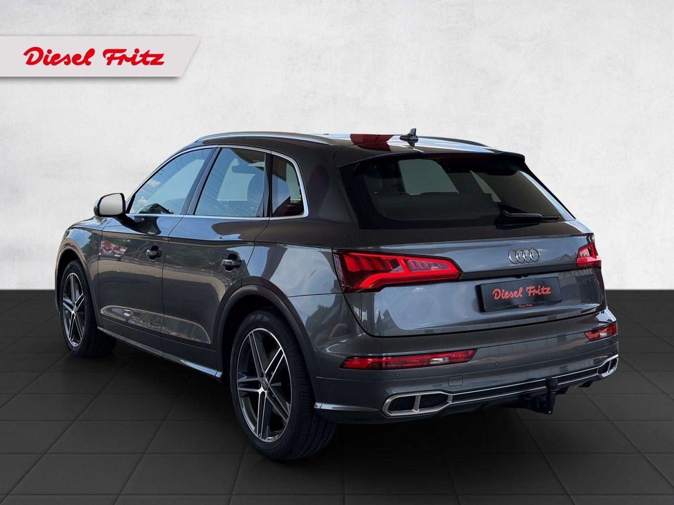 AUDI SQ5 TDI quattro tiptronic-image-2