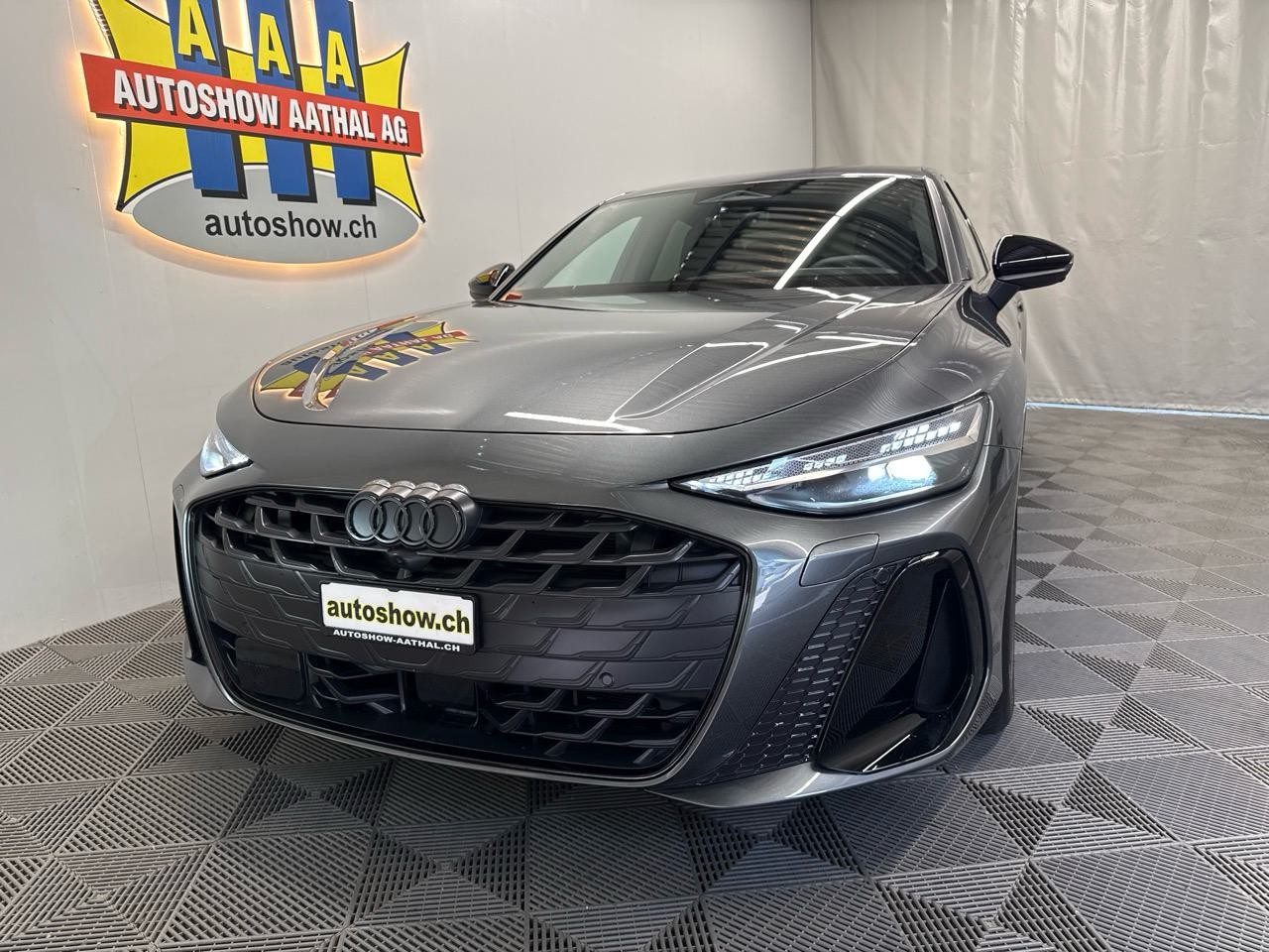 AUDI A6 Limousine TDI S tronic S-line-image-18