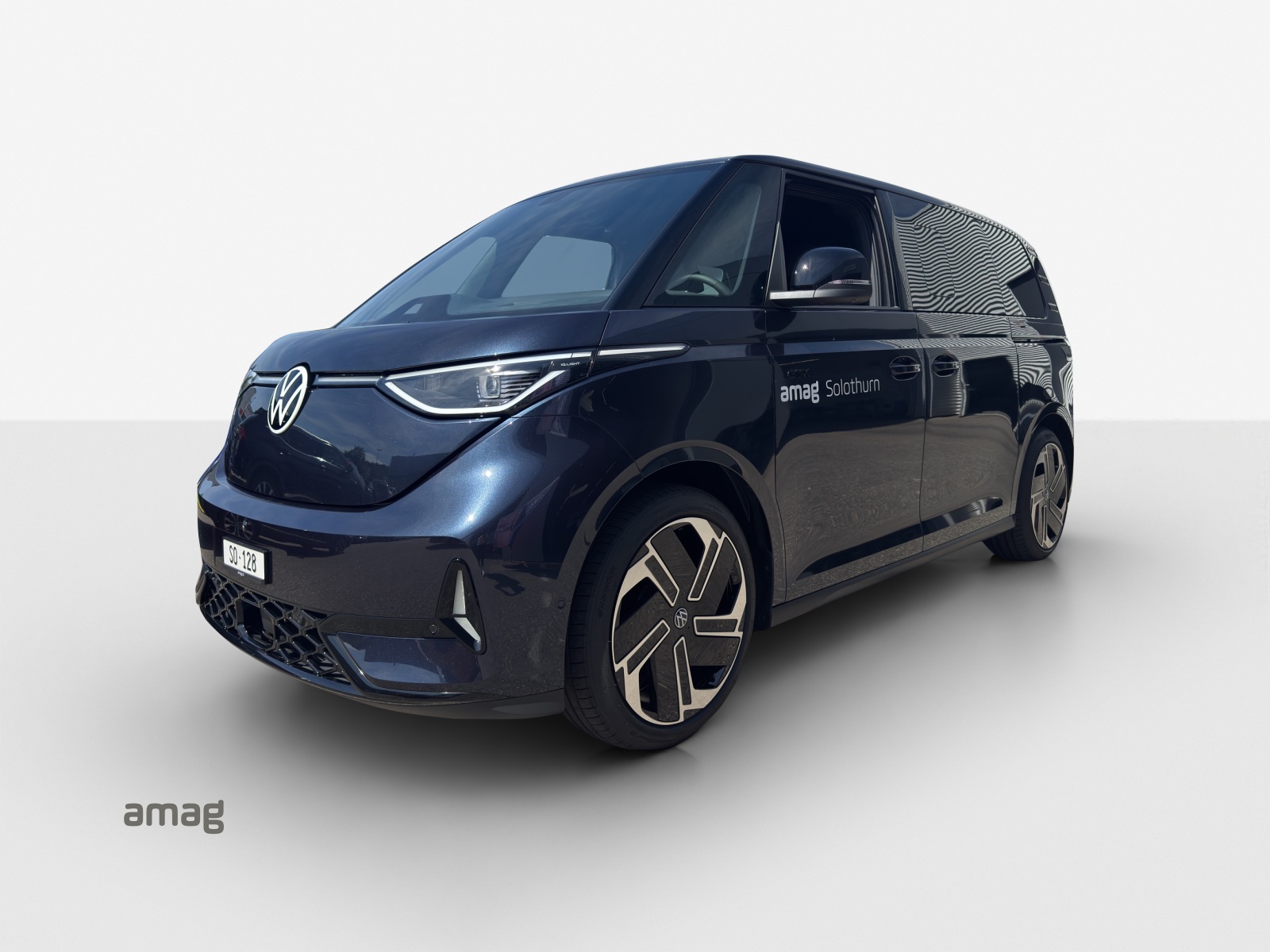 VW ID.Buzz NWB GTX 4 Motion-image-0
