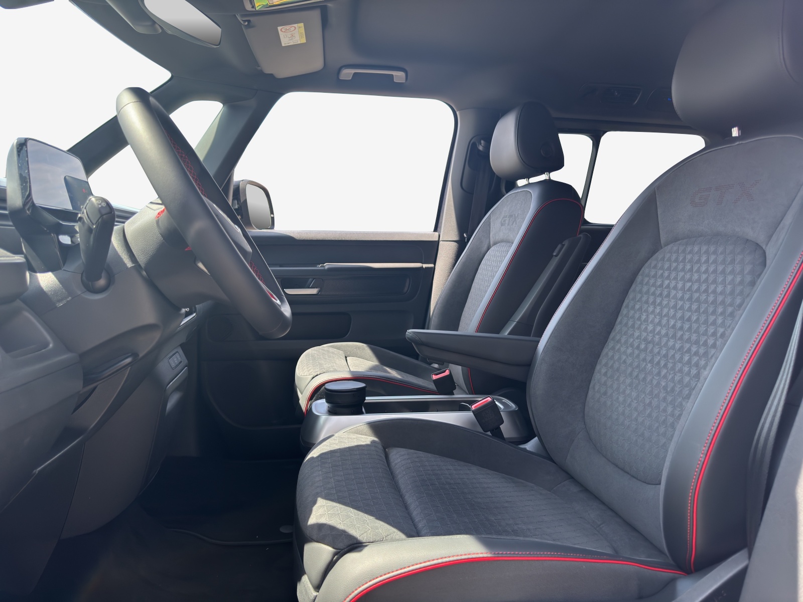 VW ID.Buzz NWB GTX 4 Motion-image-7