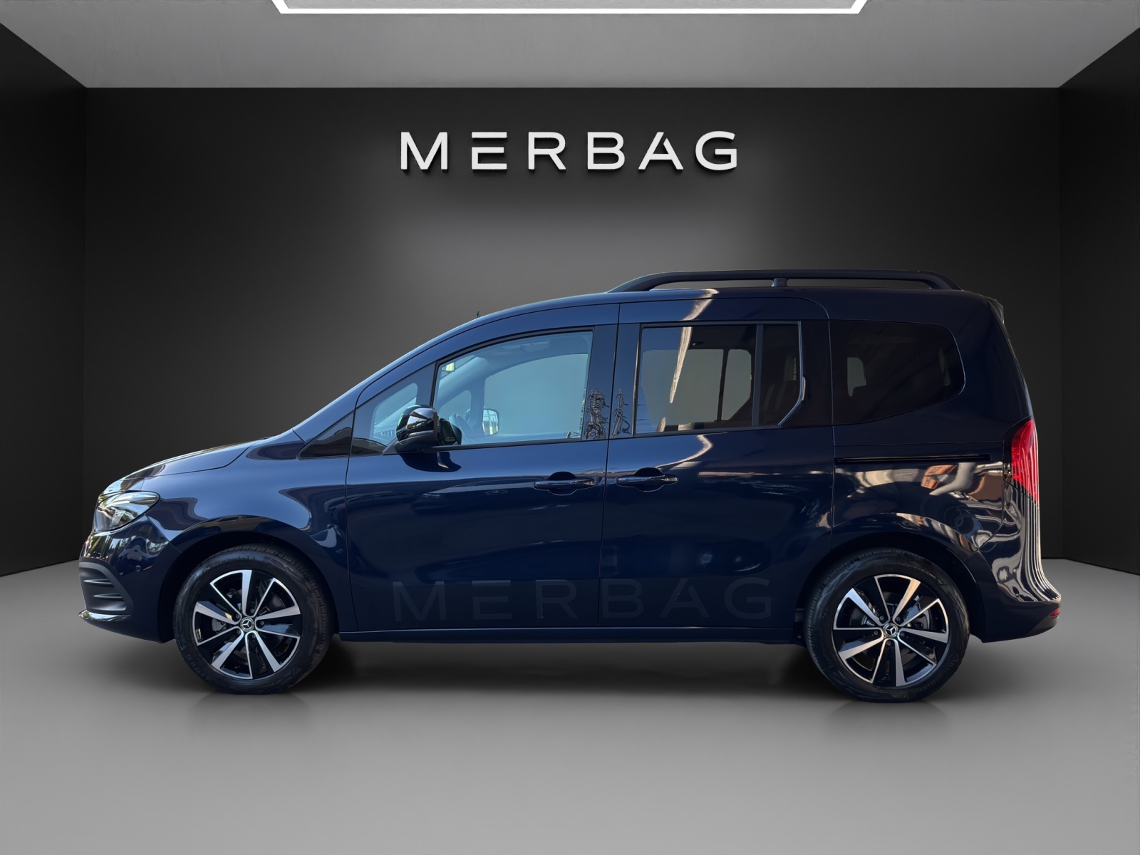 MERCEDES-BENZ EQT 45kWh Advanced Plus-image-3