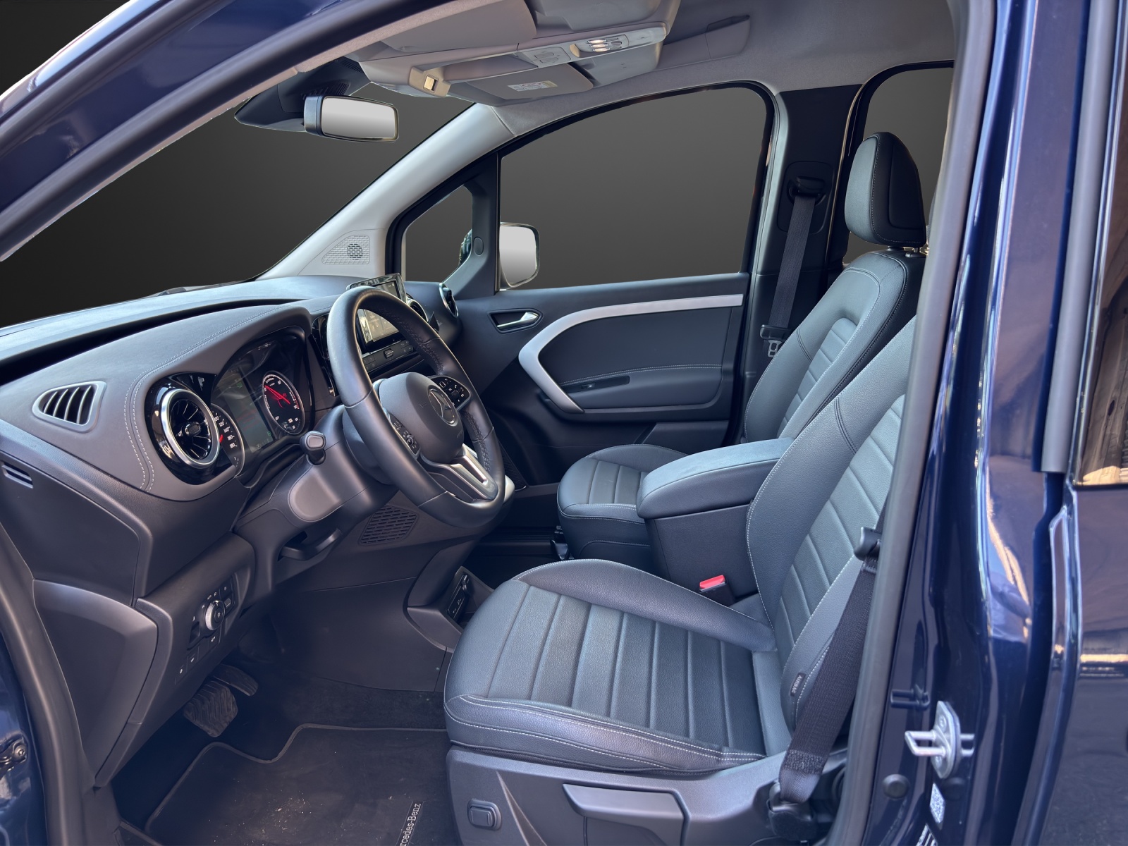 MERCEDES-BENZ EQT 45kWh Advanced Plus-image-8