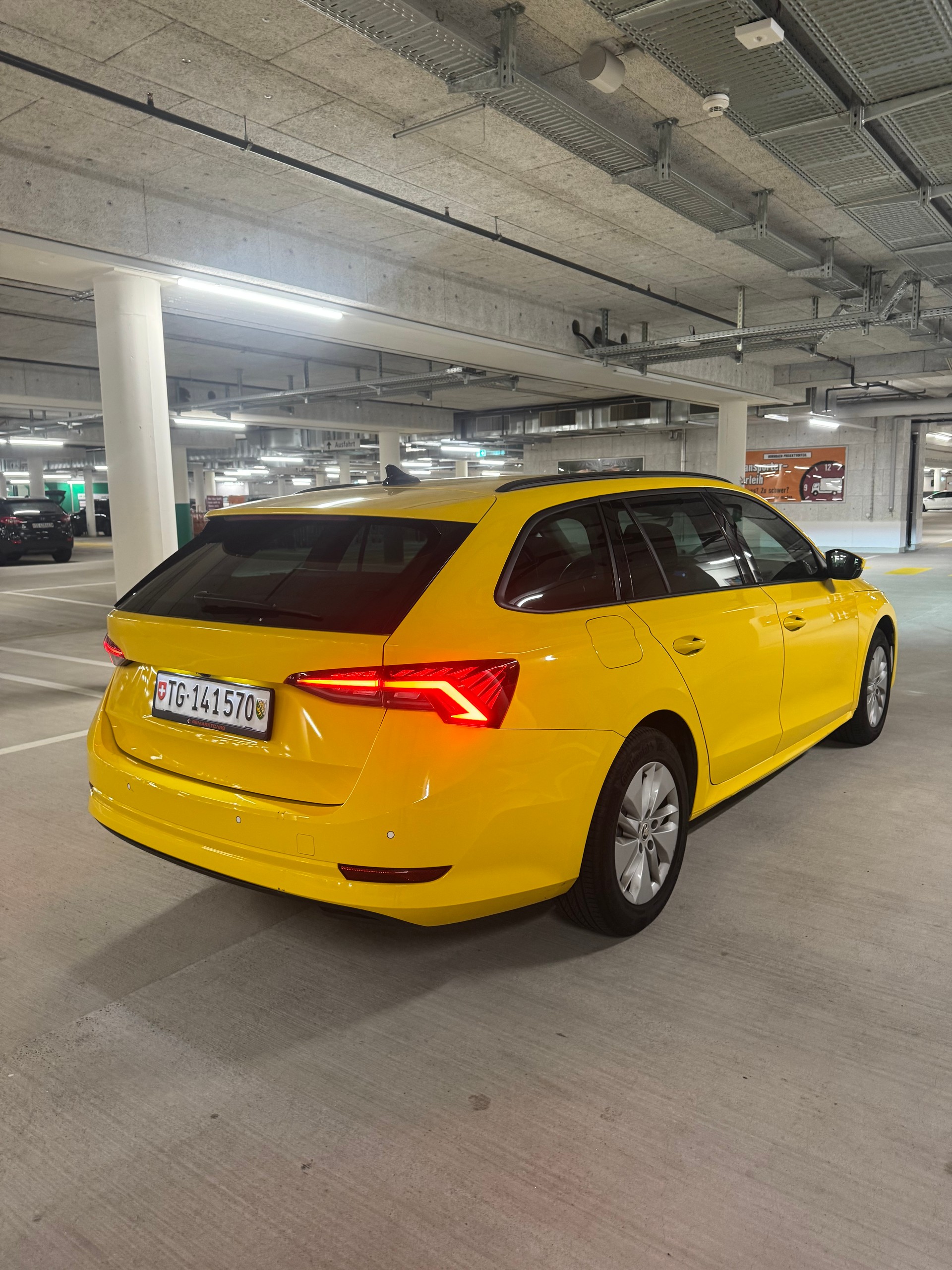 SKODA 2.0 TDI Ambition 4x4 DSG-image-0