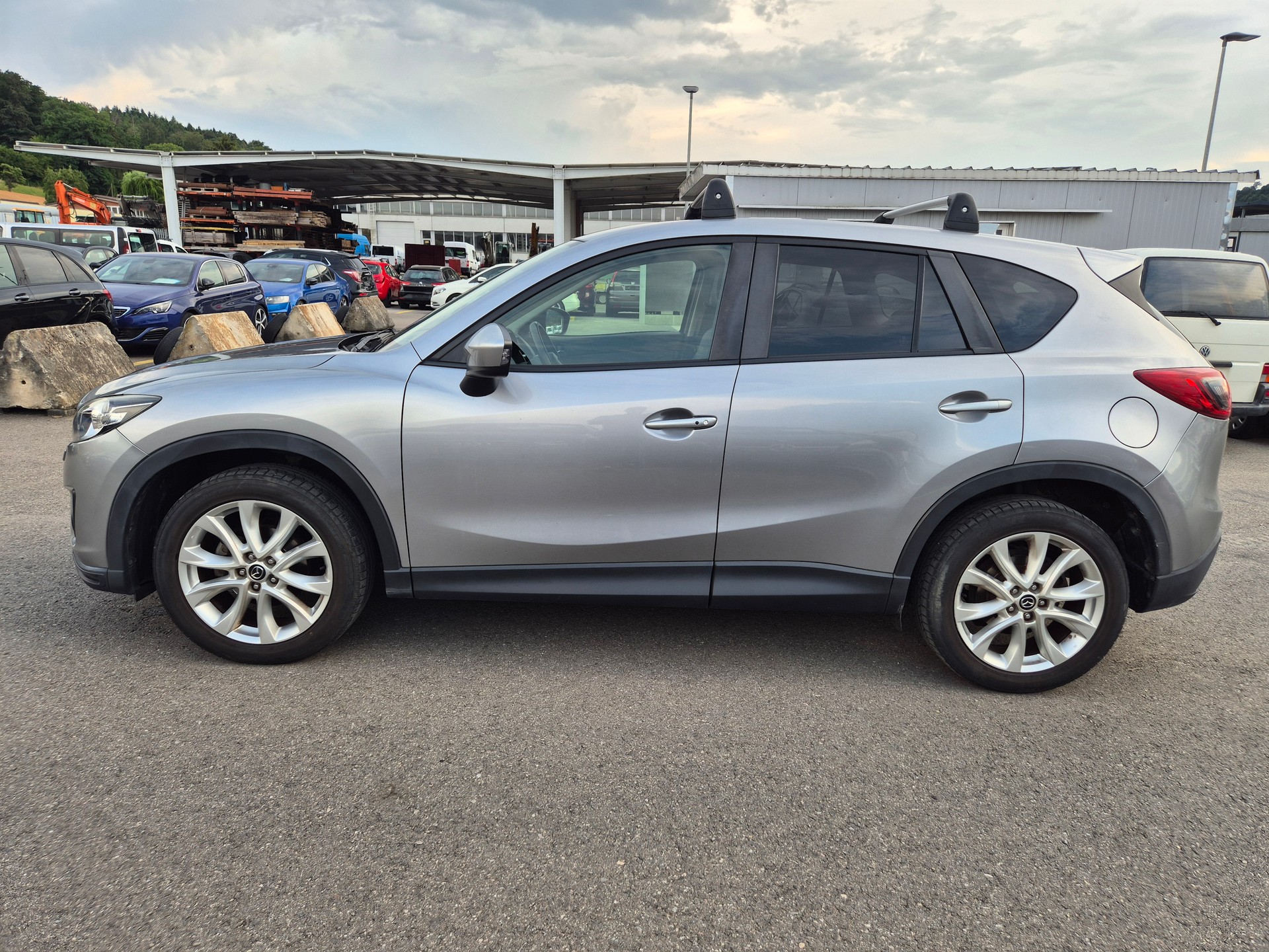 MAZDA CX-5 2.2 D HP Revolution AWD Automatic-image-11