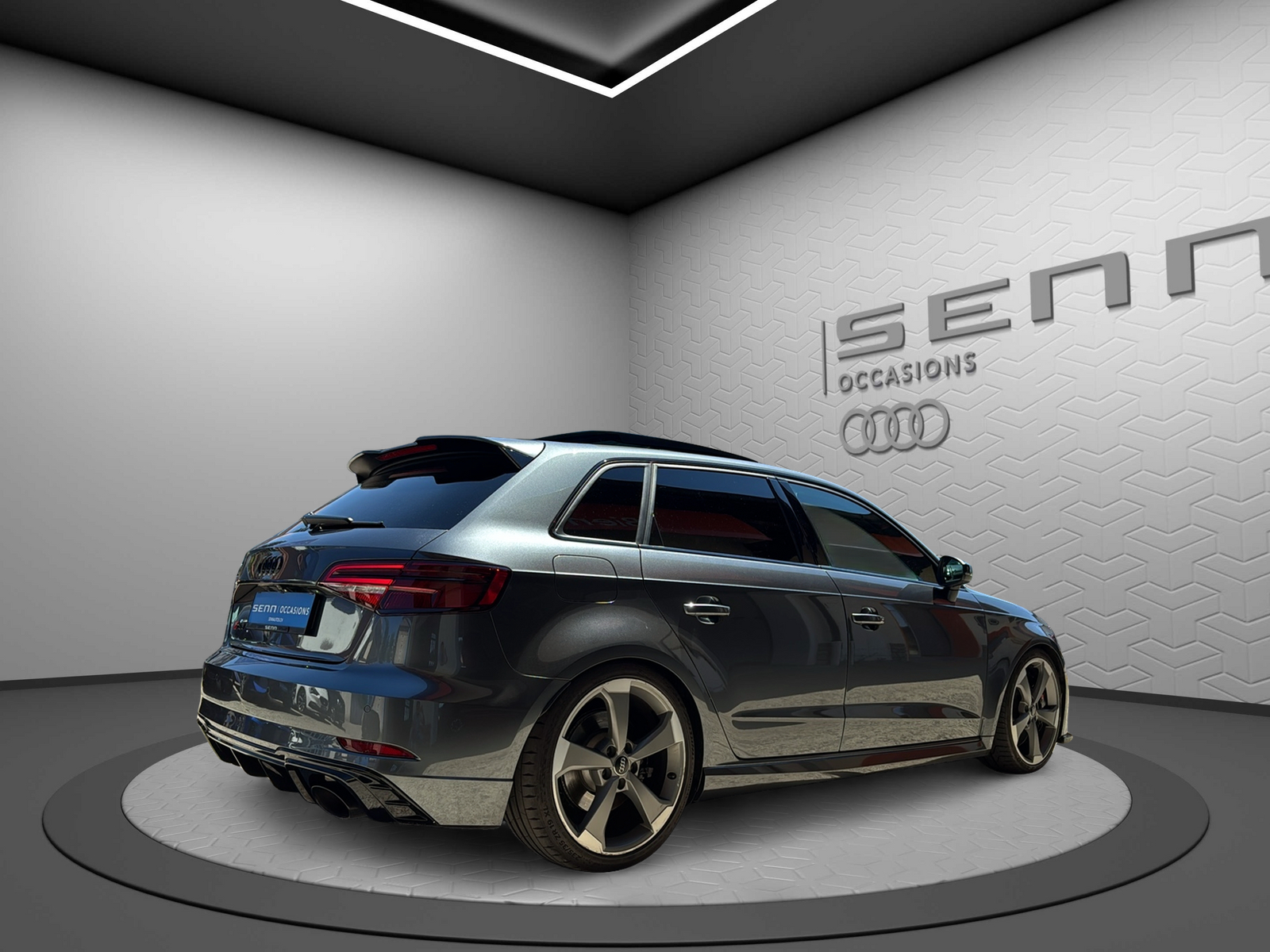 AUDI RS3 Sportback 2.5 TSI quattro S-tronic-image-5