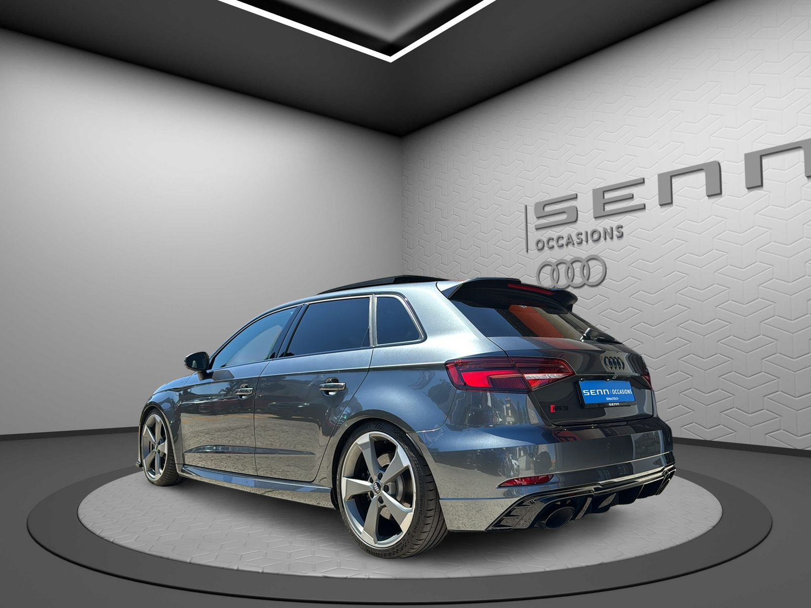 AUDI RS3 Sportback 2.5 TSI quattro S-tronic-image-3