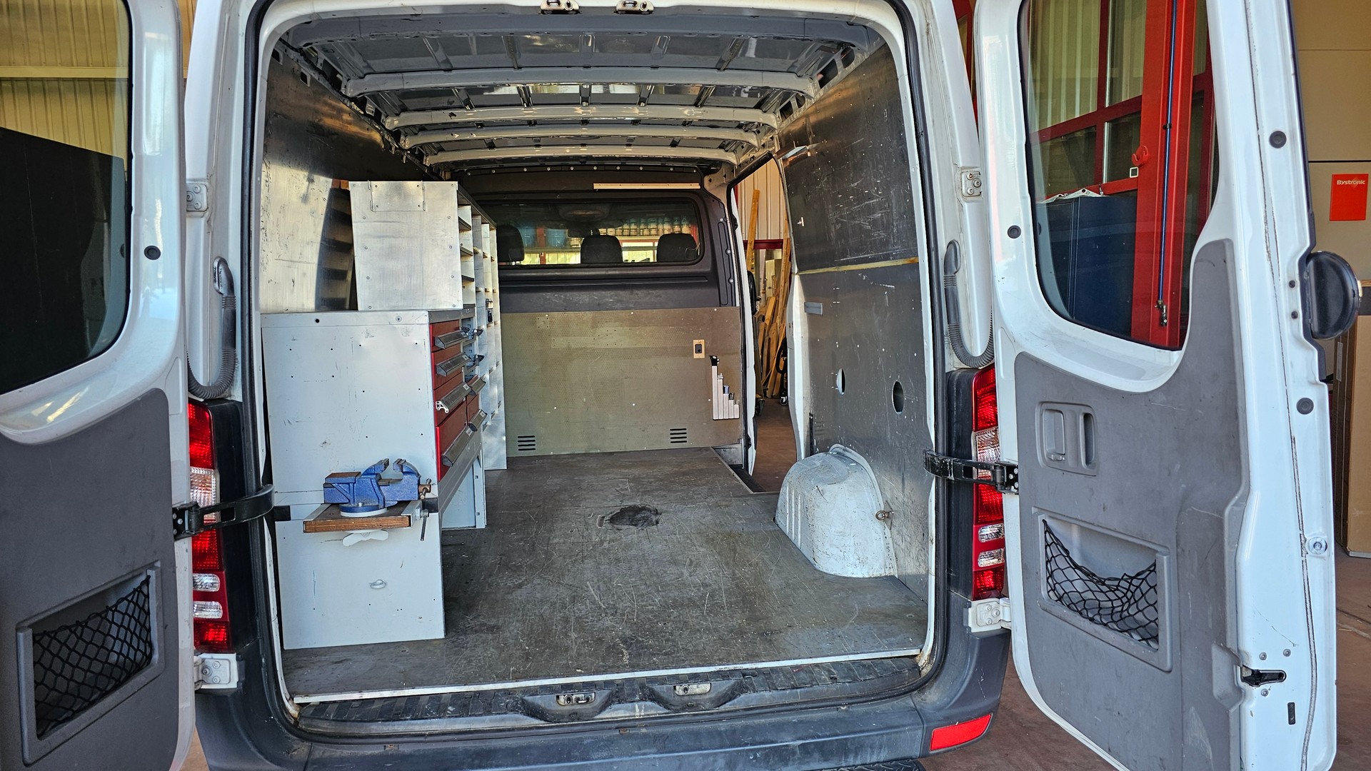 MERCEDES-BENZ Sprinter 311 CDI Standard-image-6