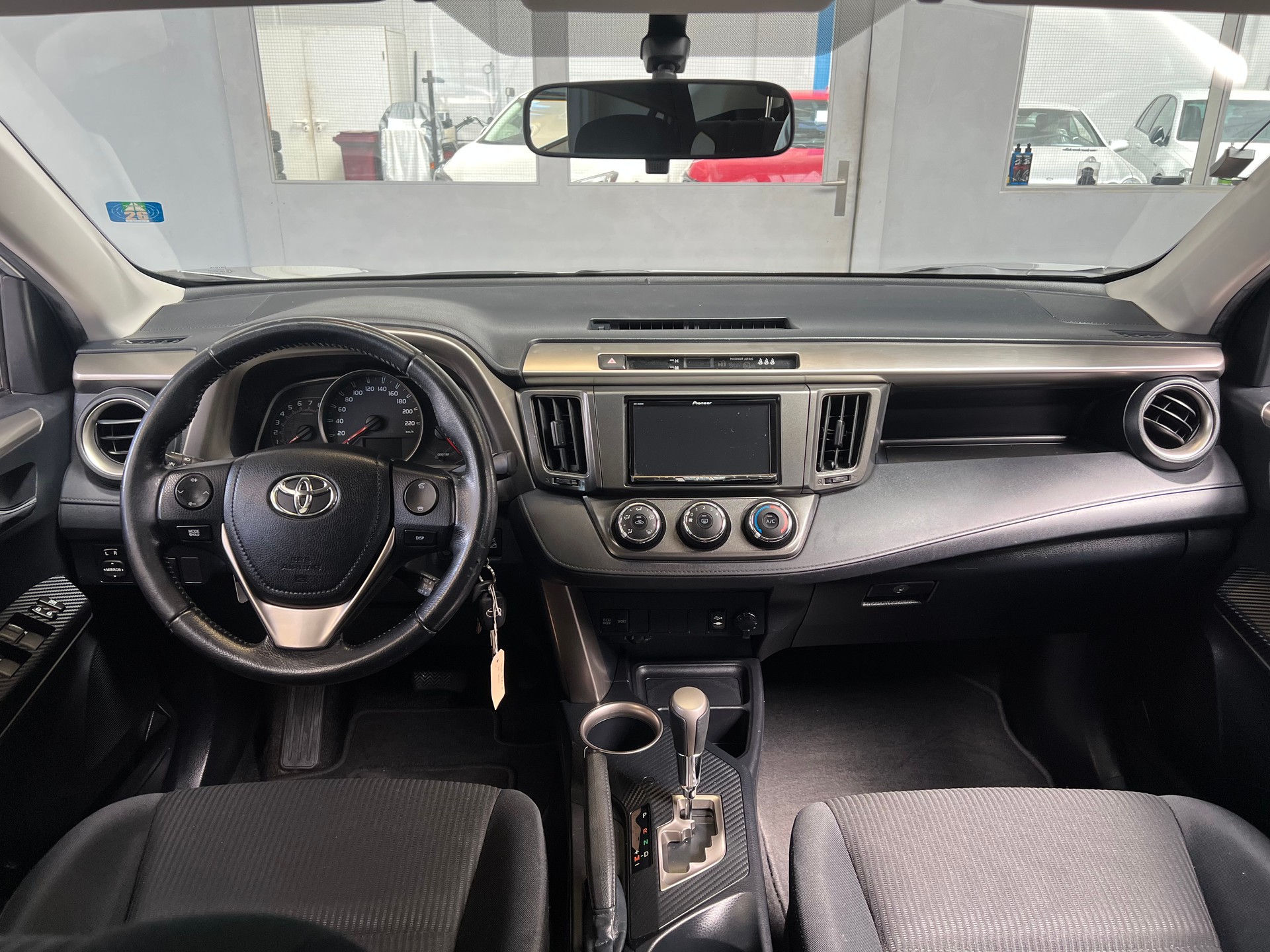 TOYOTA RAV-4 2.0 16V Luna Multidrive S-image-4