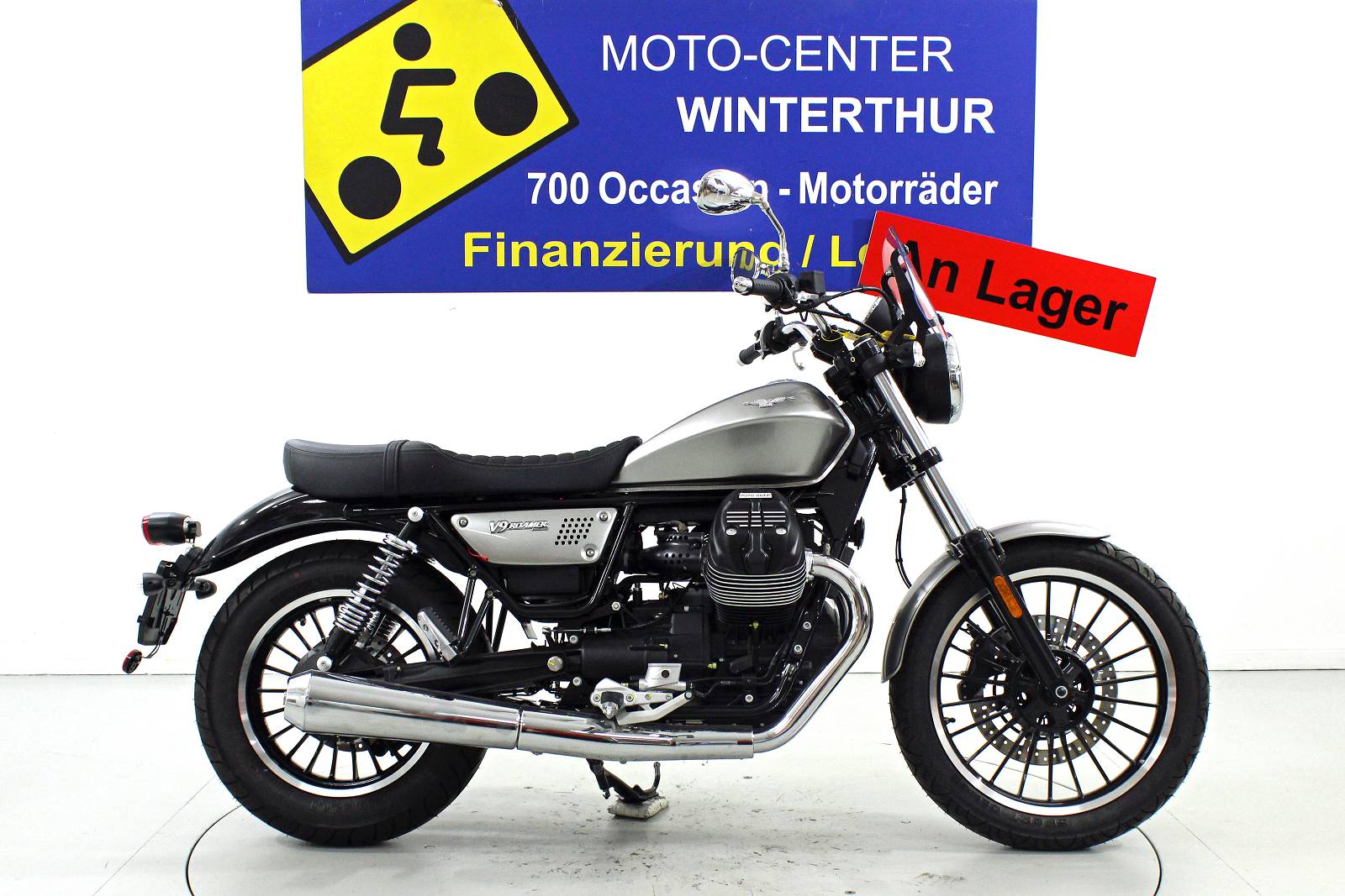 MOTO GUZZI V9 850 Roamer