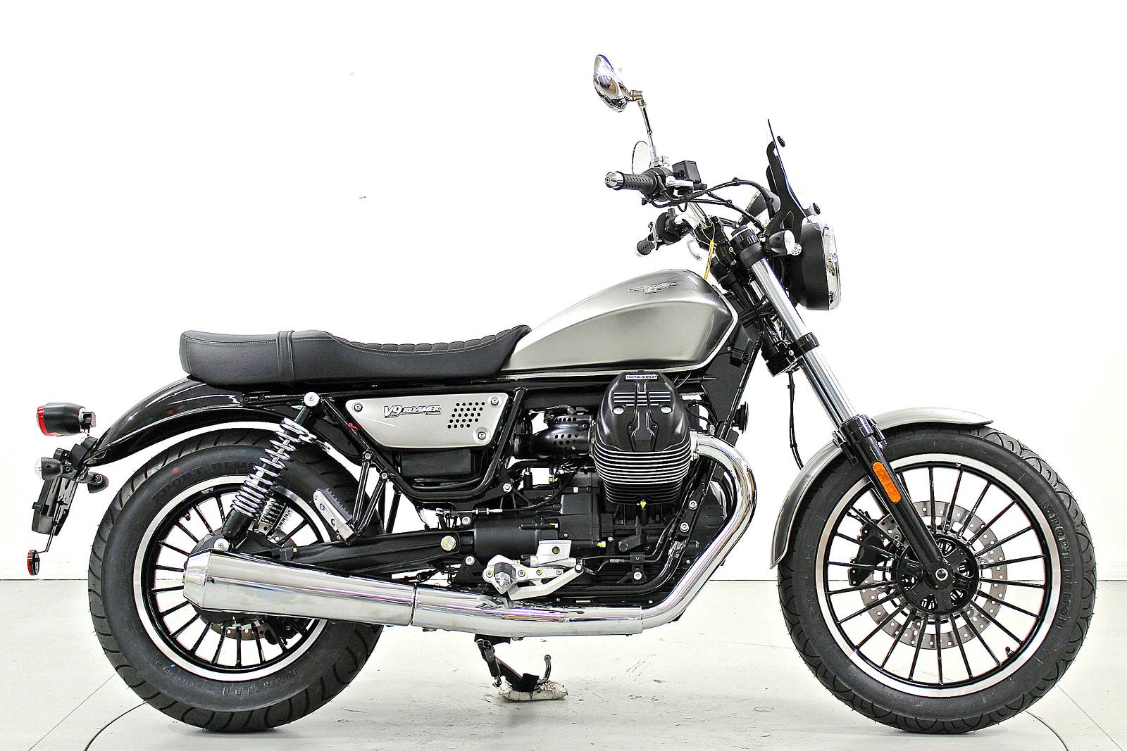 MOTO GUZZI V9 850 Roamer-showroom-element-3