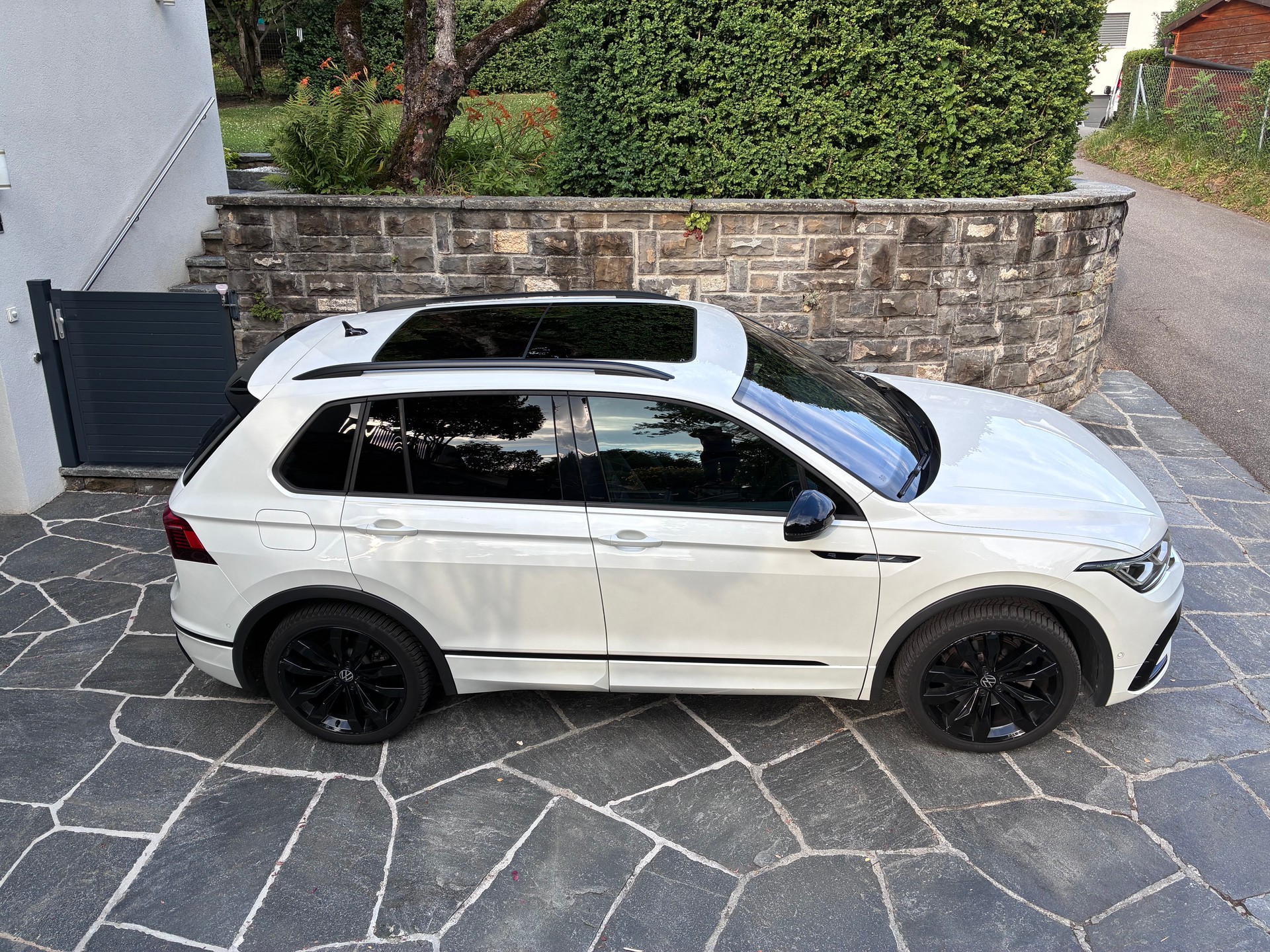 VW 2.0 TDI SCR R-Line DSG-image-1