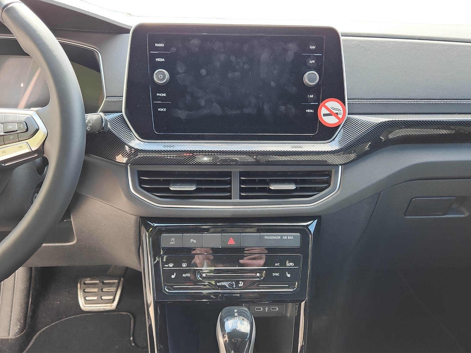 VW T-Cross 1.5 TSI EVO ACT R-Line DSG-image-11