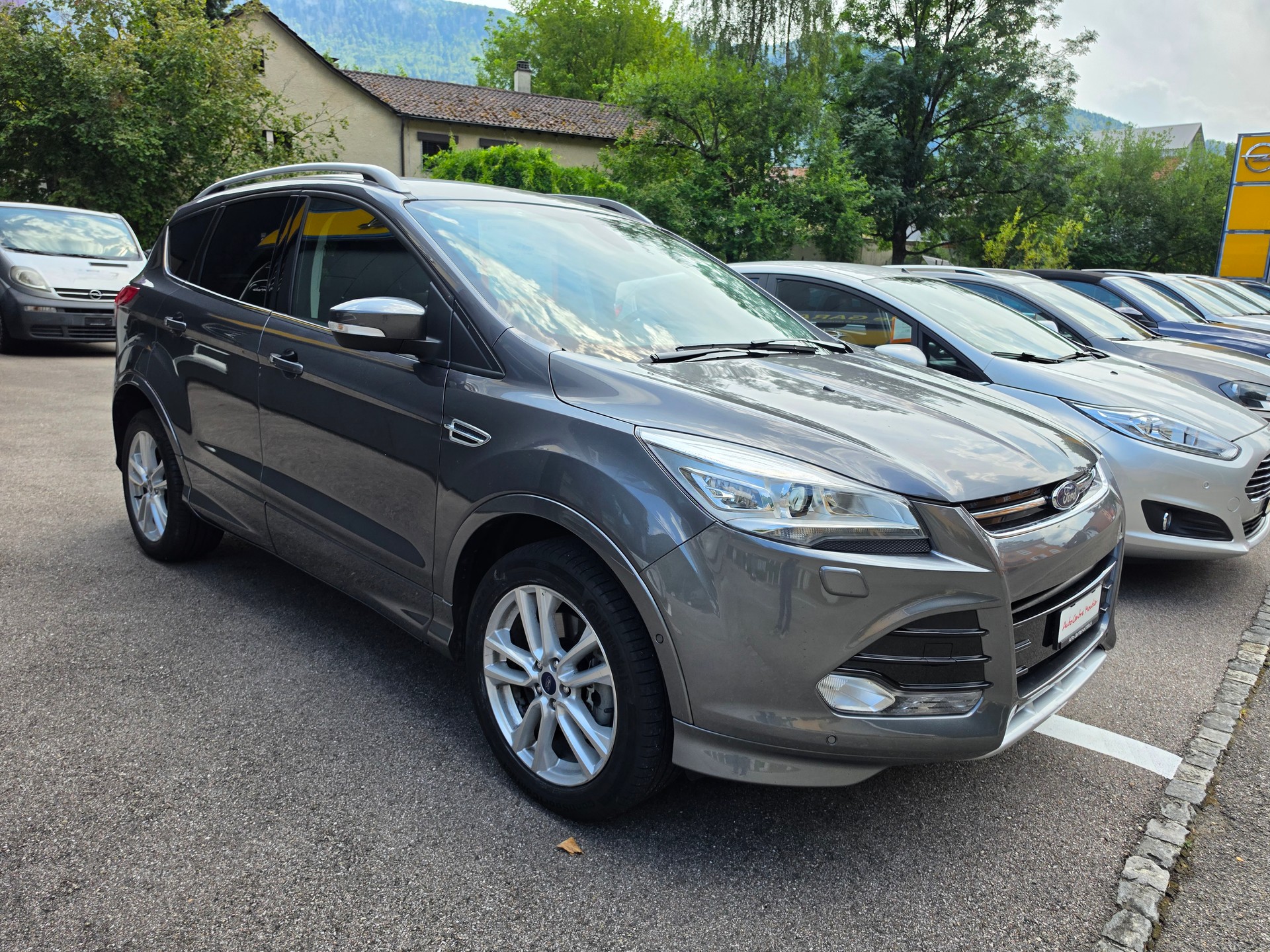 FORD Kuga 1.6 SCTi Titanium 4WD Automatic-image-1