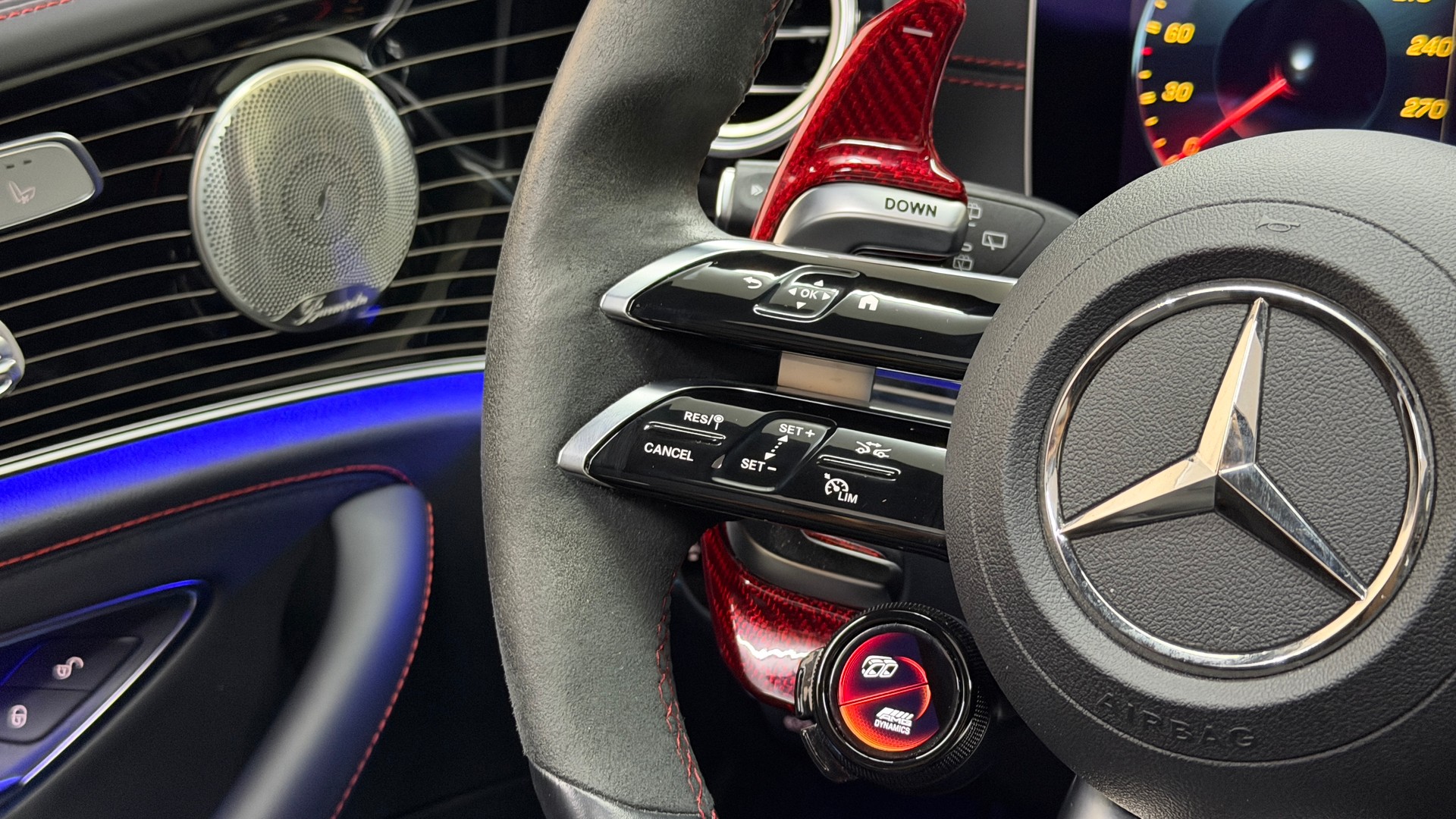 MERCEDES-BENZ AMG E 53 T 4Matic+ Speedshift 9G-TCT-image-14