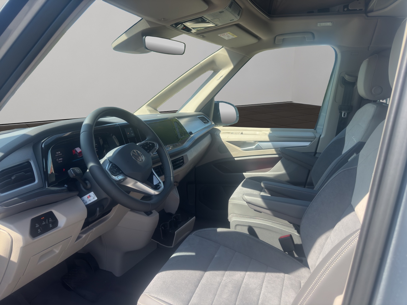 VW VW T7 California 2.0 TSI DSG Beach Tour Liberty-showroom-element-3