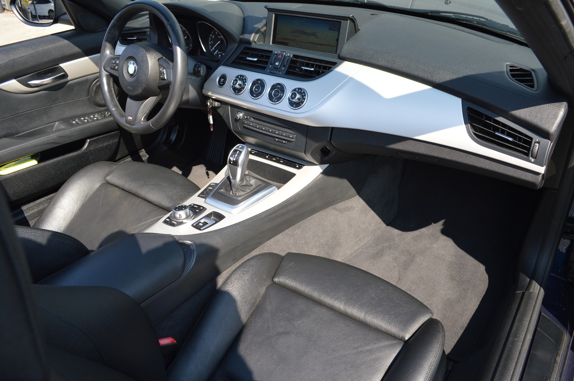 BMW Z4 sDrive28i Steptronic-image-18