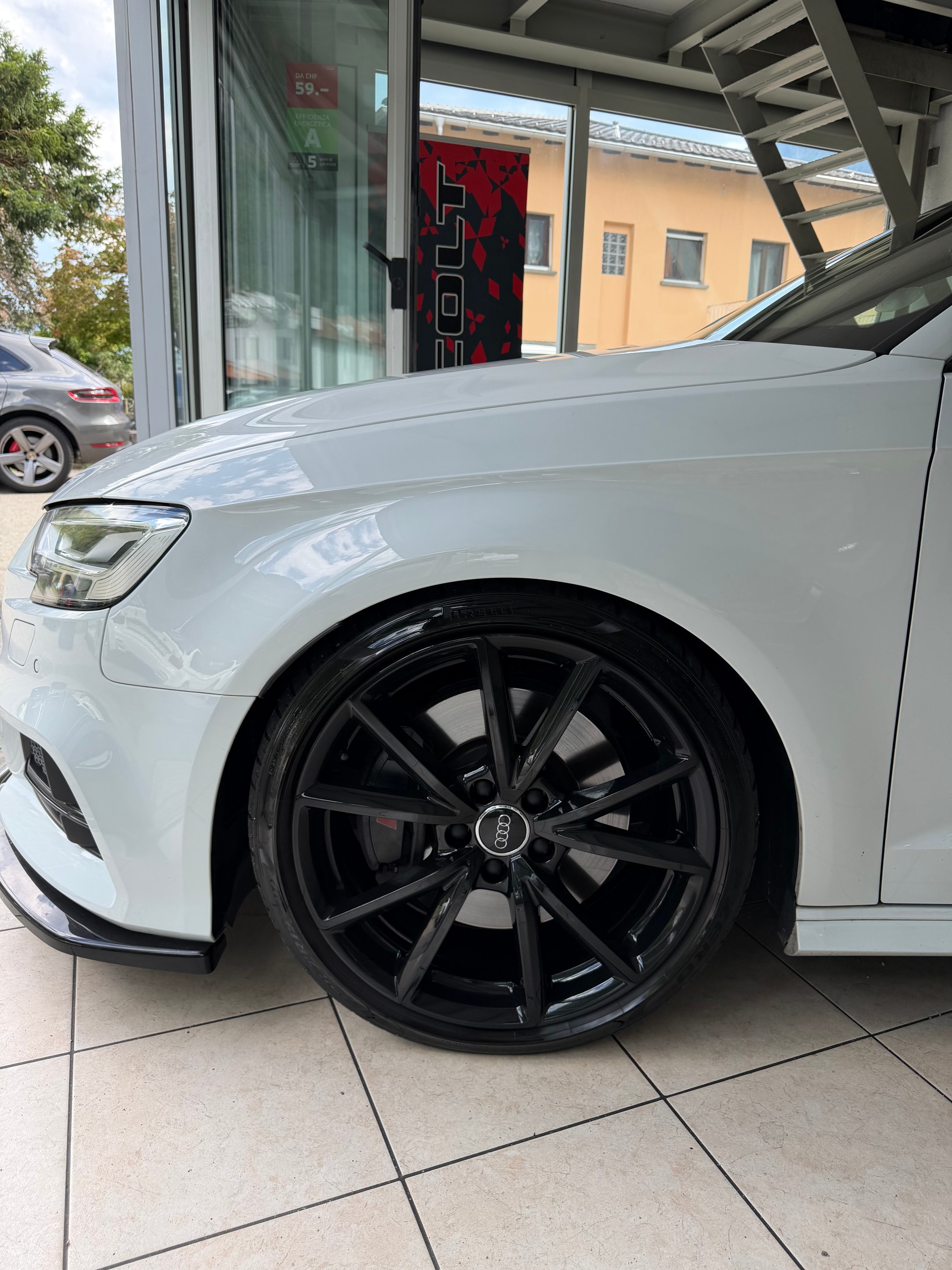 AUDI S3 Sportback 2.0 TFSI quattro S-tronic-image-1