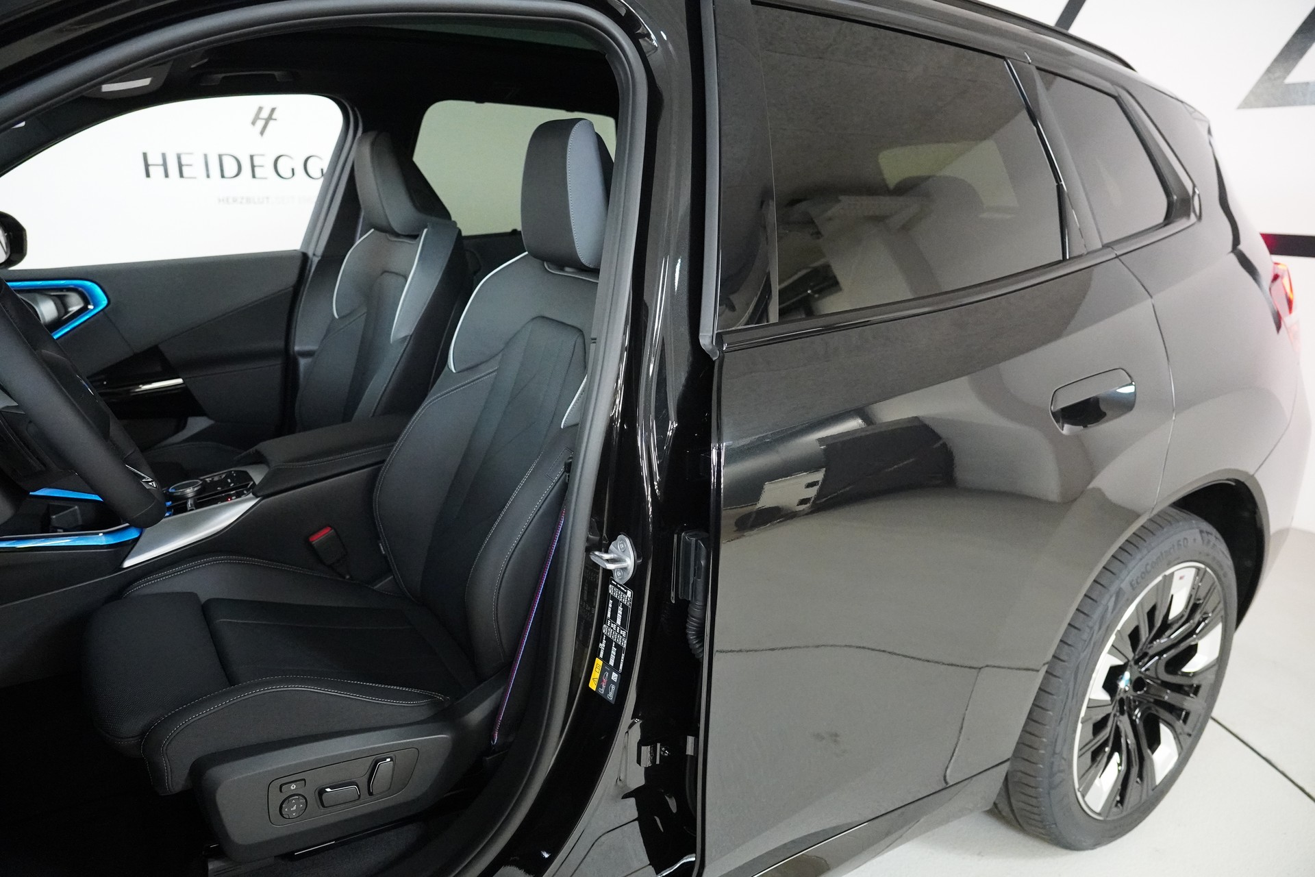 BMW X3 xDrive 30e M Sport Pro-image-11
