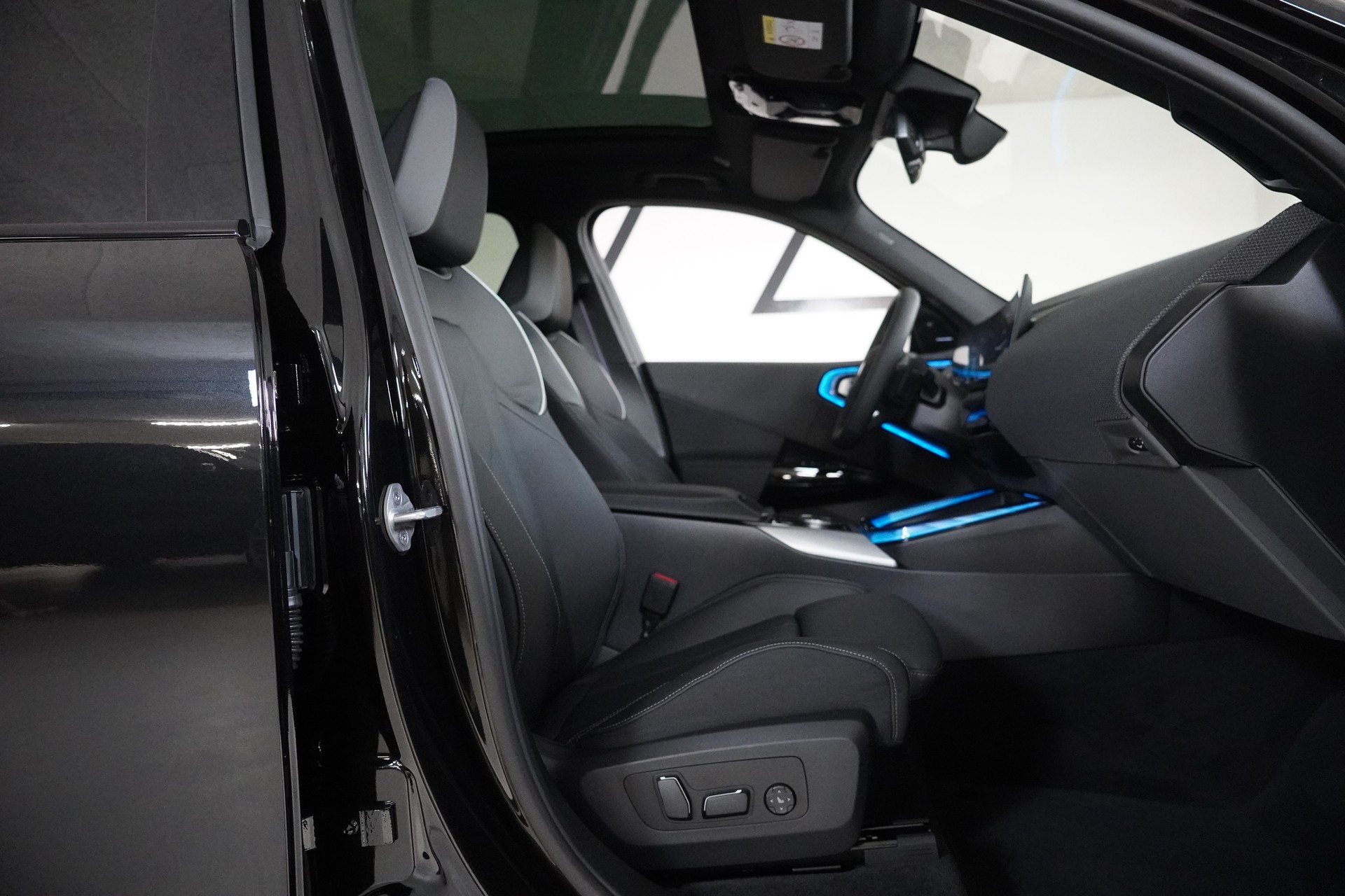 BMW X3 xDrive 30e M Sport Pro-image-13