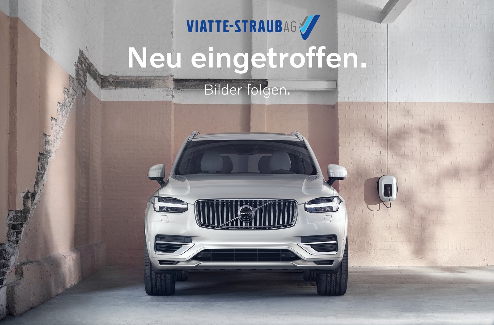 VOLVO XC60 2.0 B4 MH Plus Dark AWD-image-0