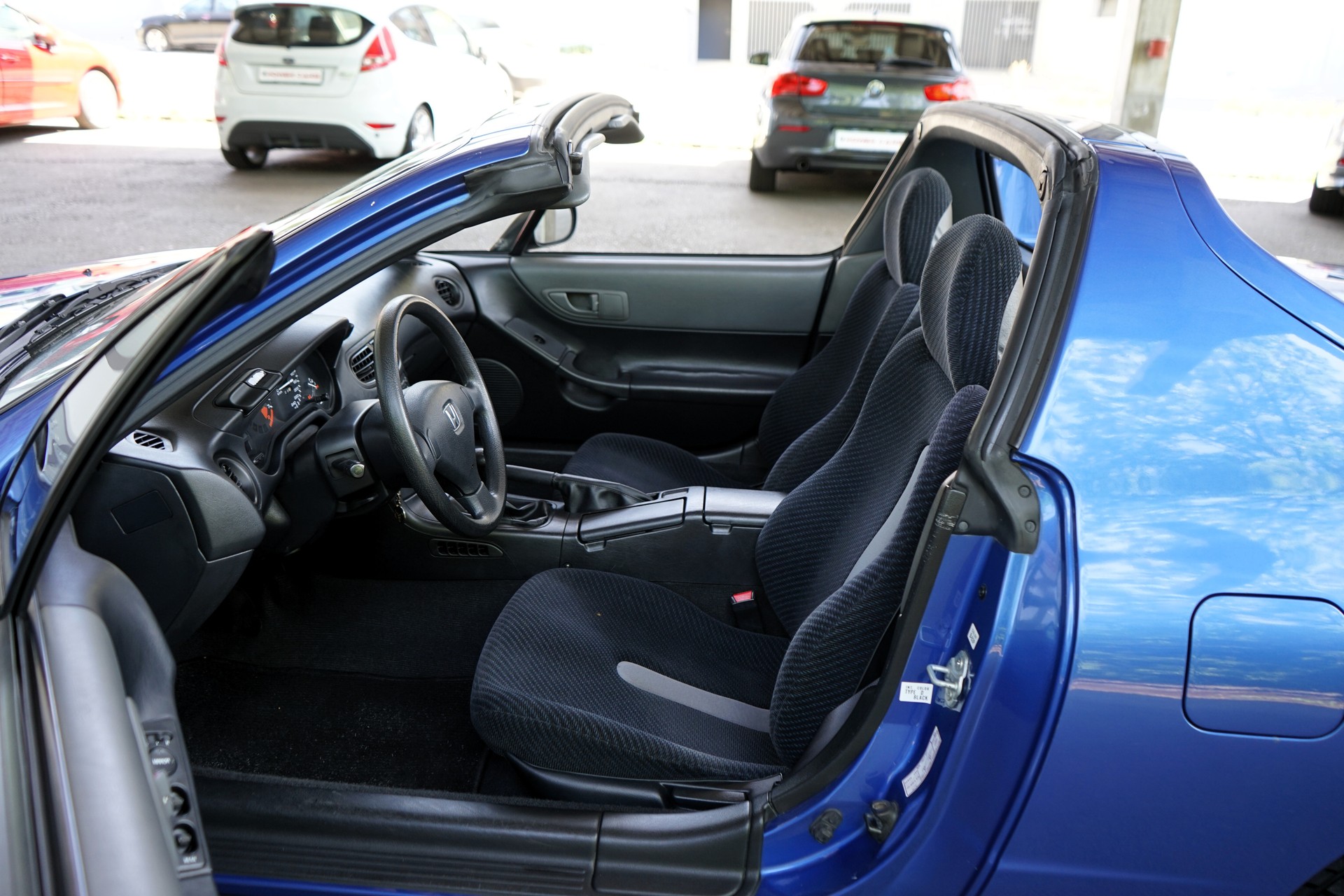 HONDA CRX 1.6i-16 V-TEC ESi-image-4