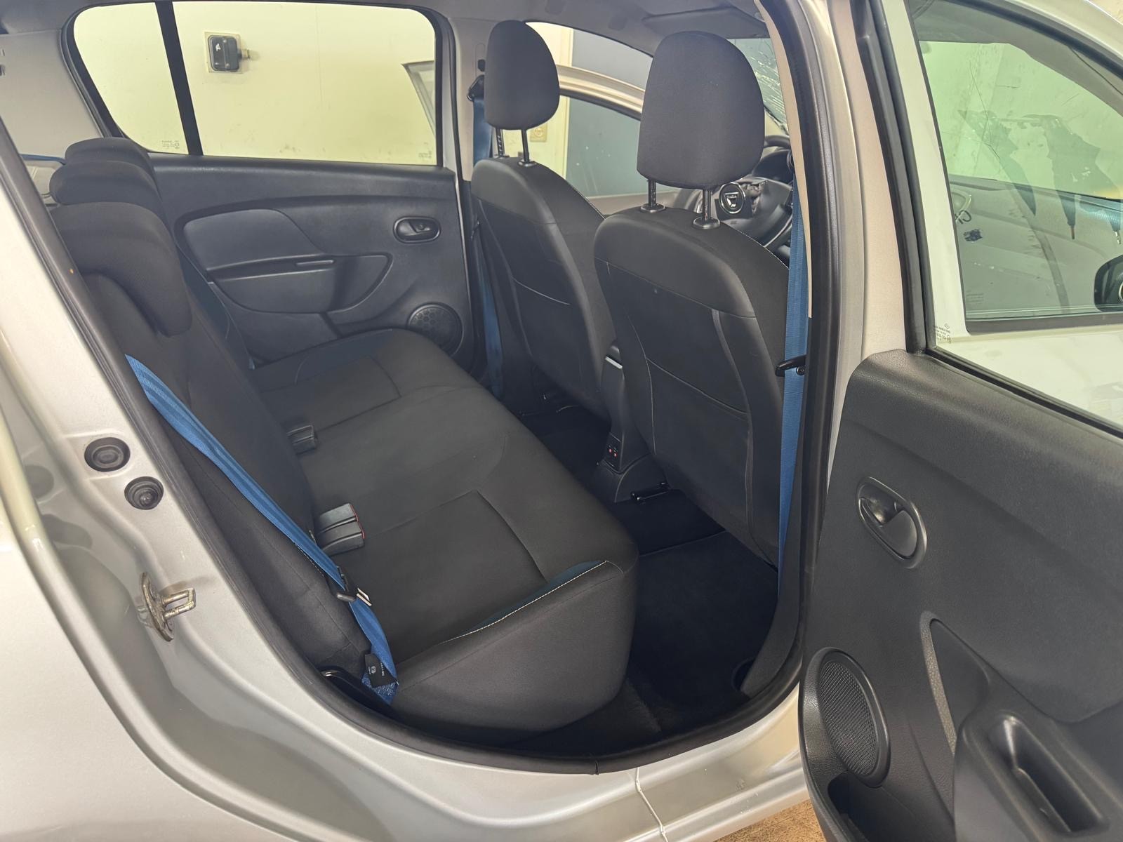 DACIA Sandero Tce 90 Celebration-image-11