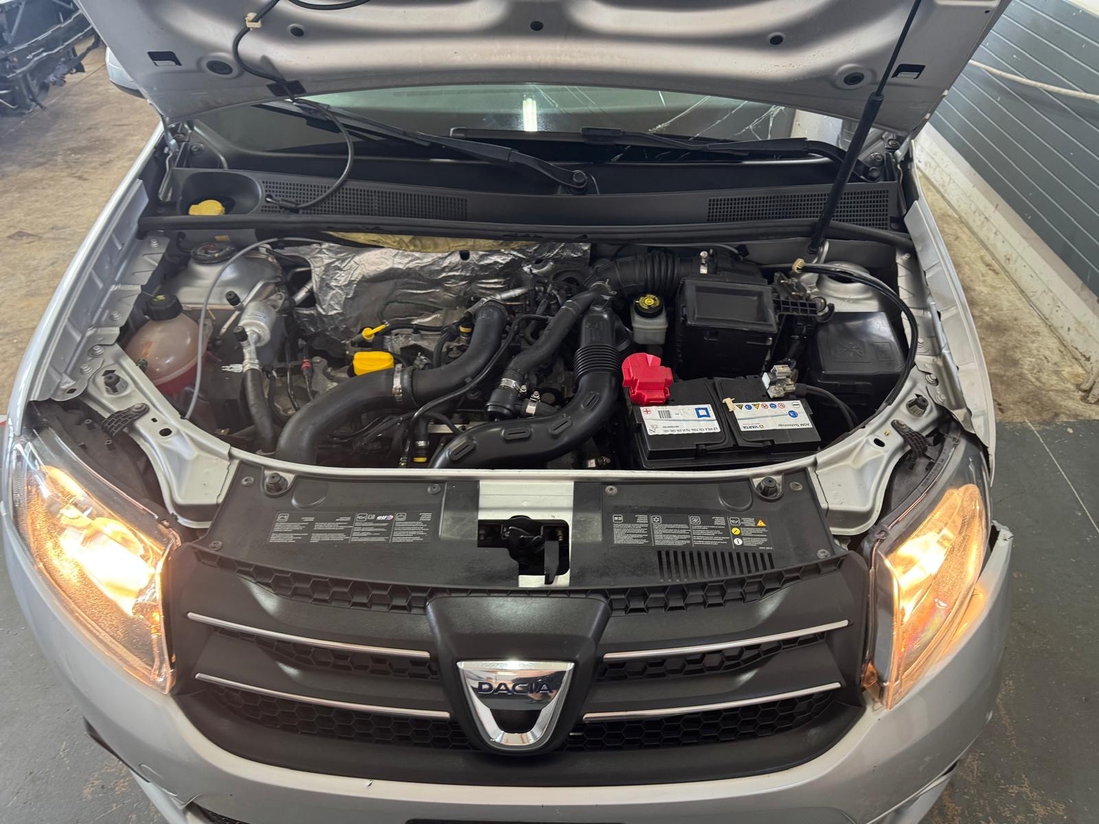 DACIA Sandero Tce 90 Celebration-image-8