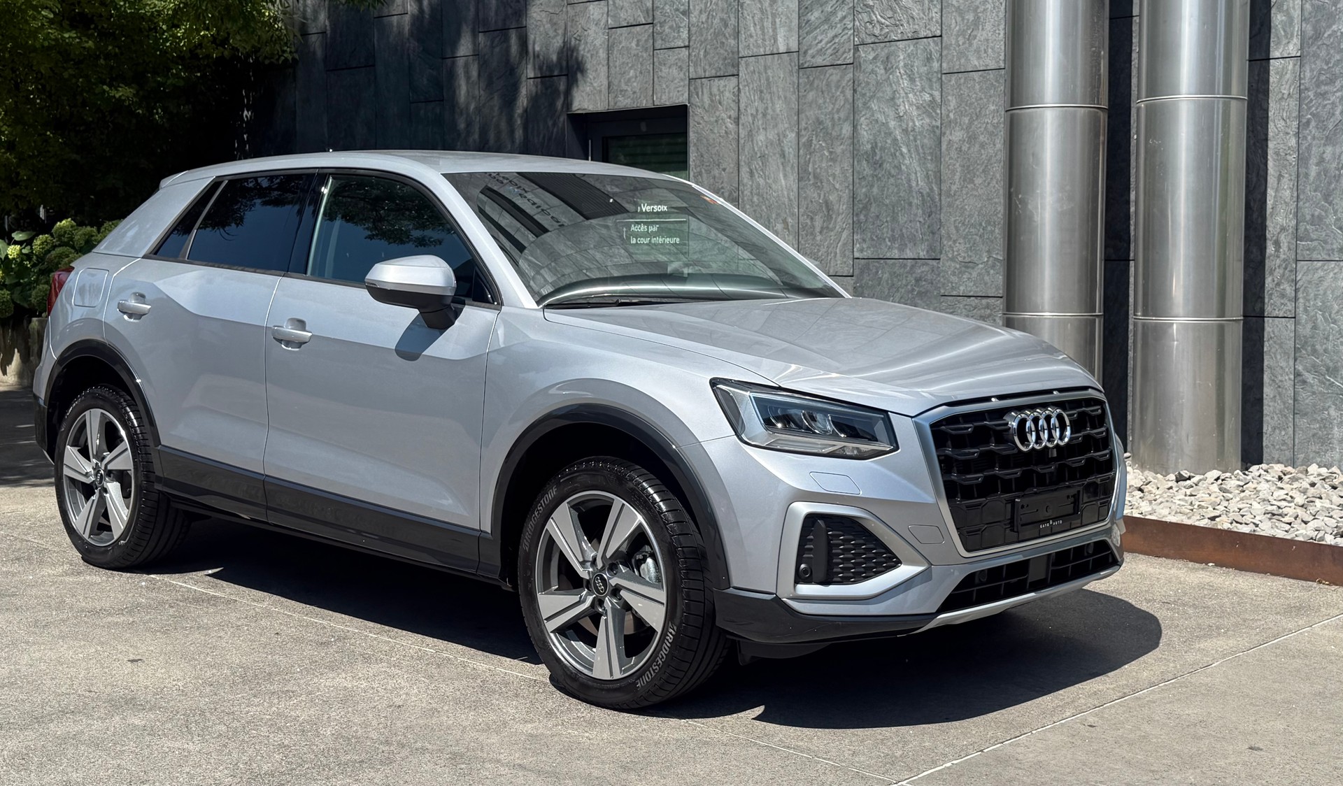 AUDI Q2 35 TFSI S line S-tronic-image-0