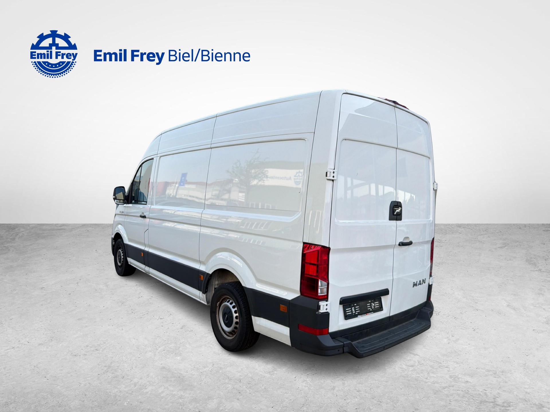 MAN TGE Kaw. 3.5 t 3140 H 2.0 TDI 140-image-2