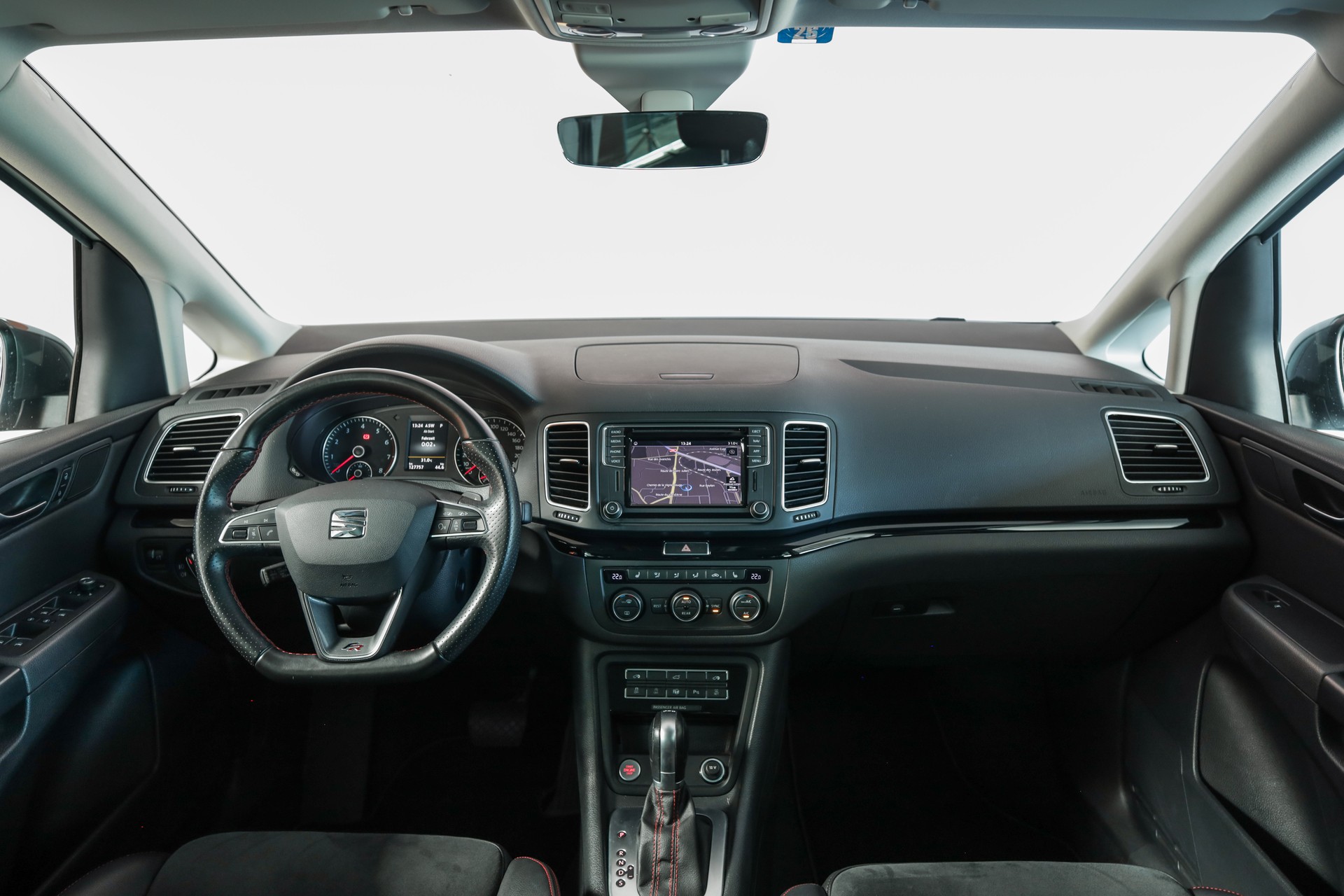 SEAT Alhambra 1.4 TSI FR Line DSG-image-12