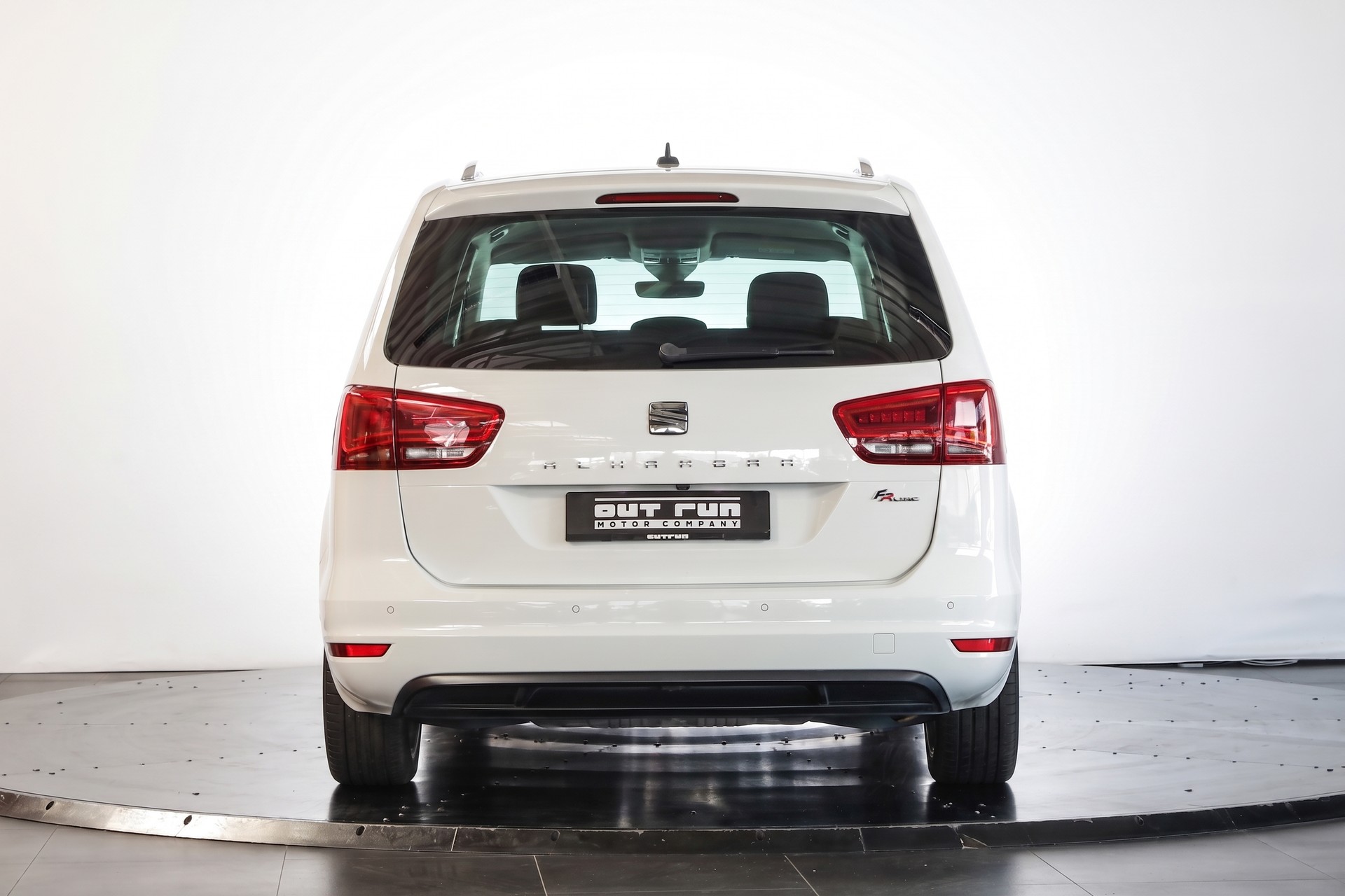 SEAT Alhambra 1.4 TSI FR Line DSG-image-2