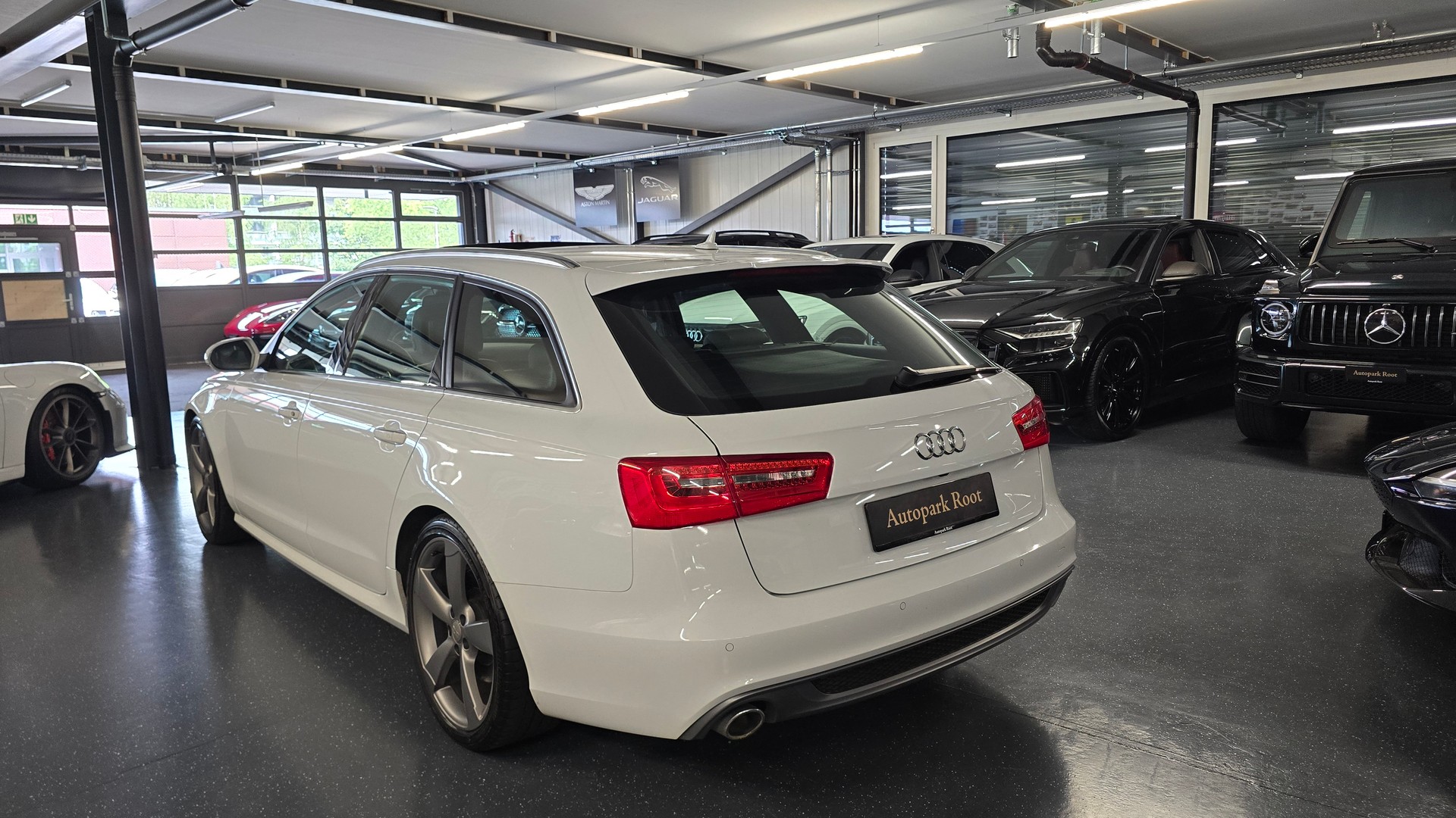 AUDI A6 Avant S Line 3.0 TDI V6 quattro S-tronic-image-6