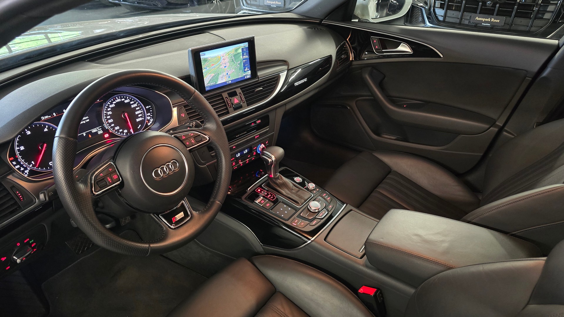 AUDI A6 Avant S Line 3.0 TDI V6 quattro S-tronic-image-14