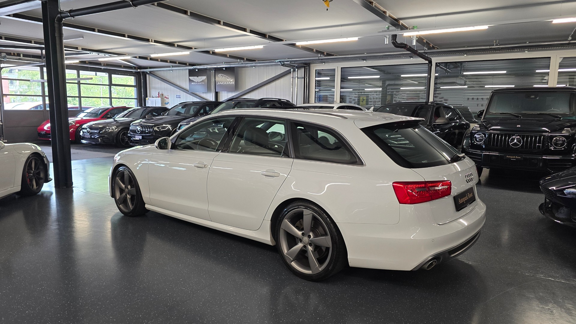 AUDI A6 Avant S Line 3.0 TDI V6 quattro S-tronic-image-7