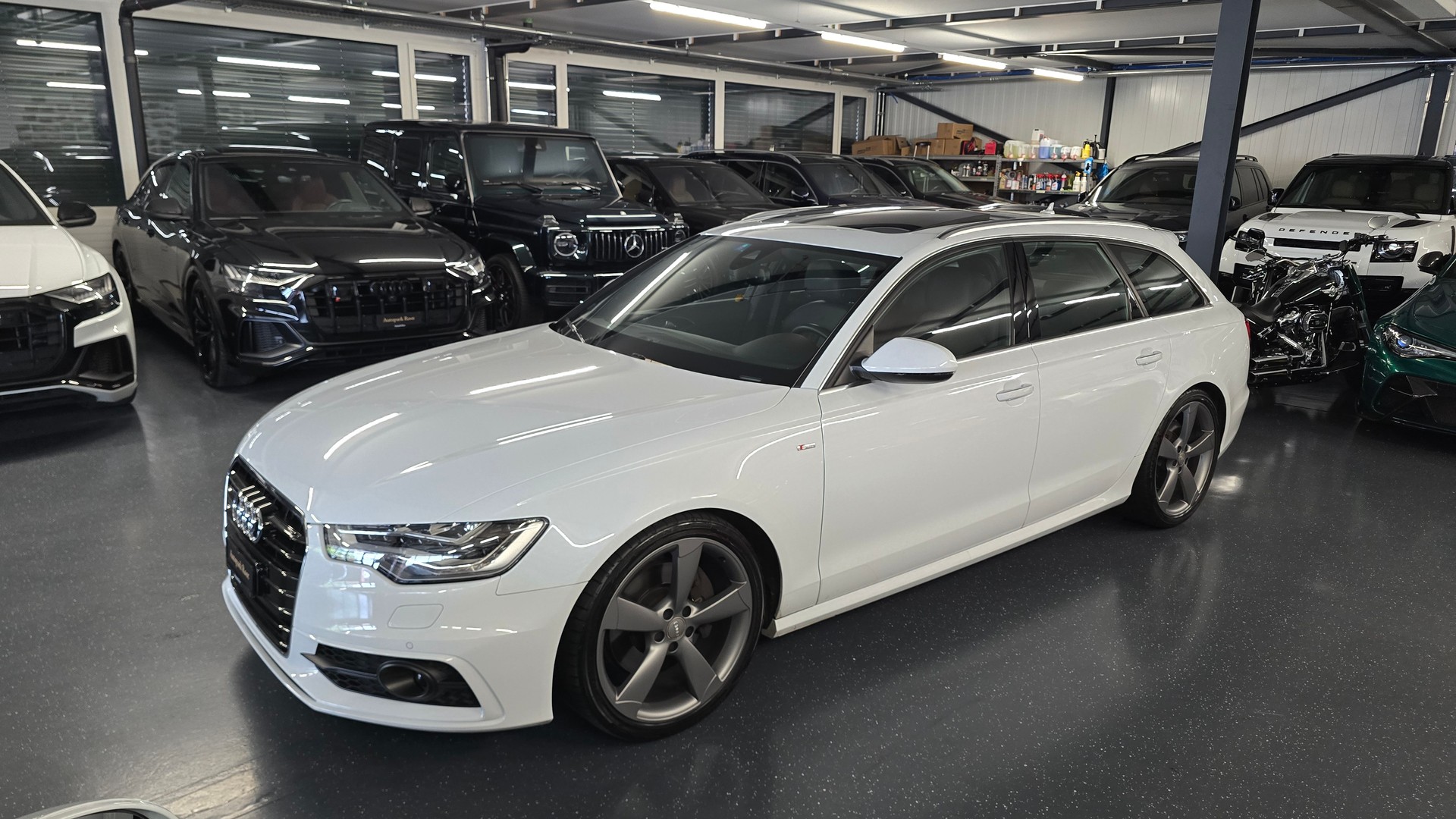 AUDI A6 Avant S Line 3.0 TDI V6 quattro S-tronic-image-12