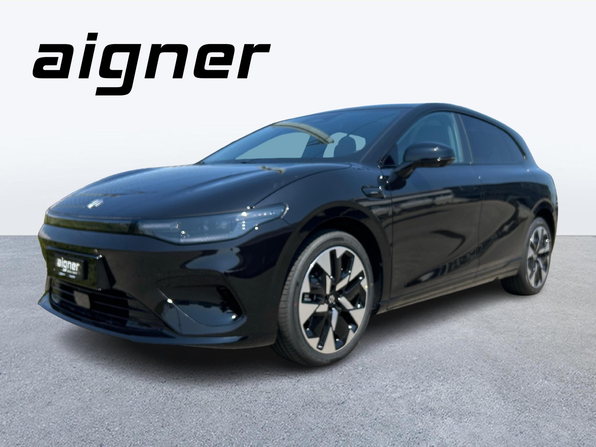 LEAPMOTOR B05 EV-image-0