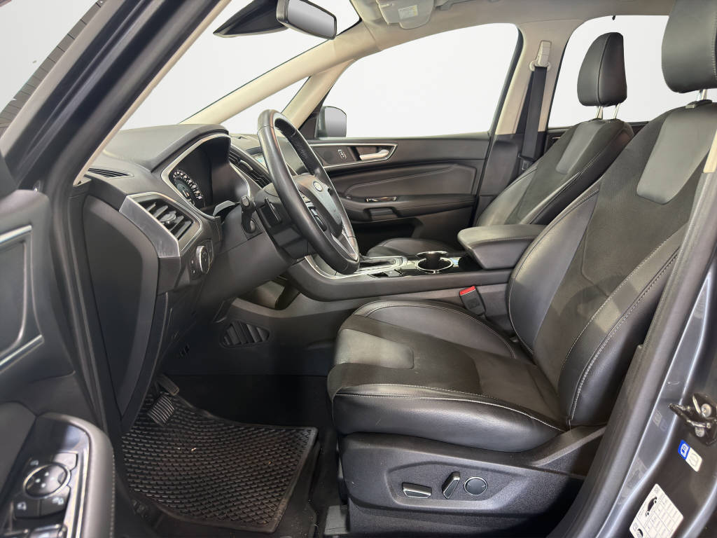 FORD S-Max 2.0 TDCi 180 Titanium FPS 4x4-image-8