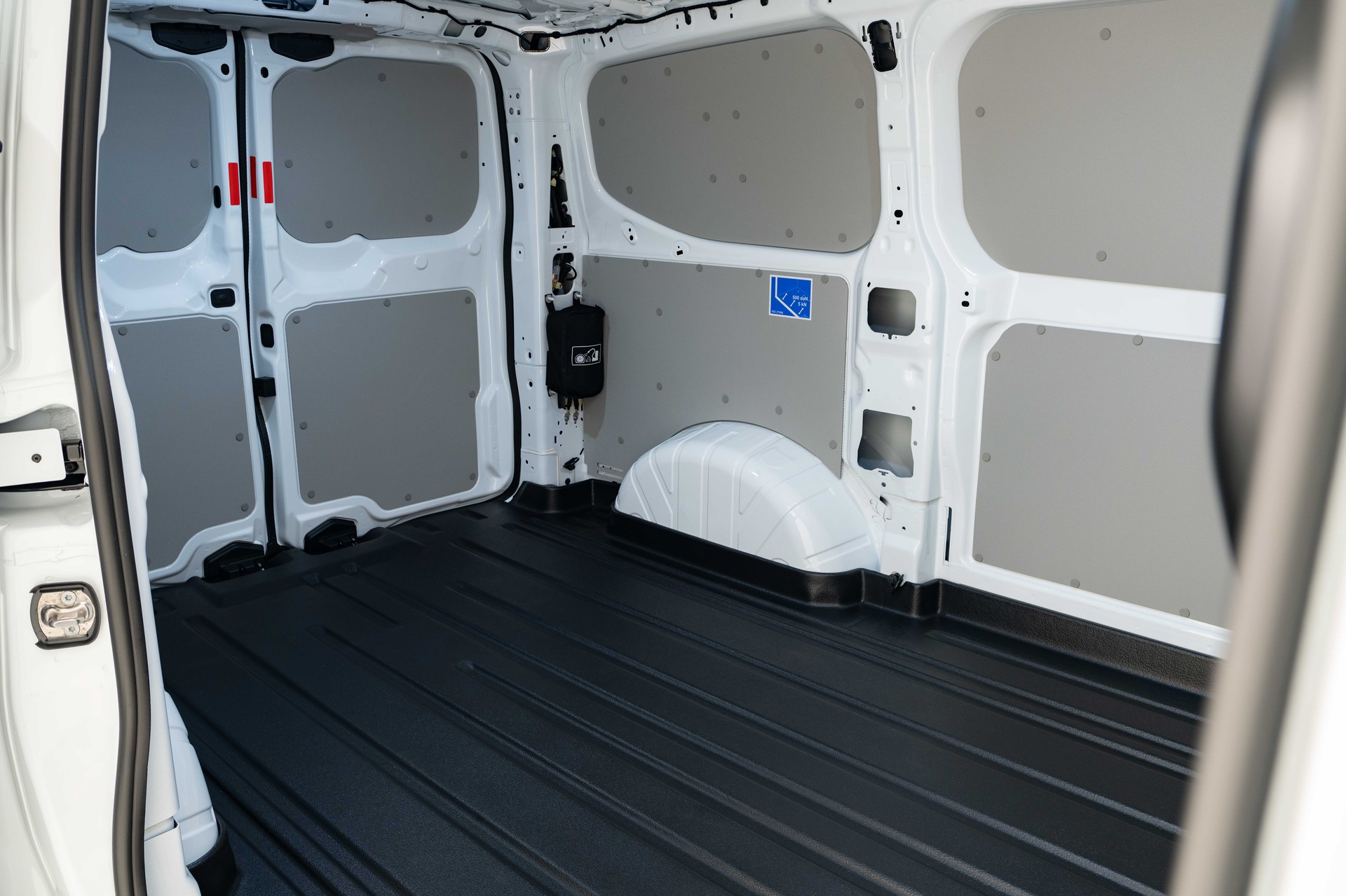 FORD Transit Custom Van 280 L1 2.0 EcoBlue 110PS Trend-image-15