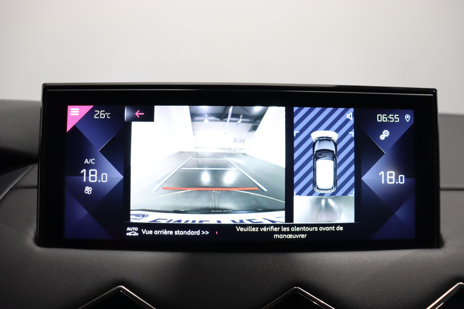 DS AUTOMOBILES 3 Crossback 1.2 PureTech 130 So Chic-image-13