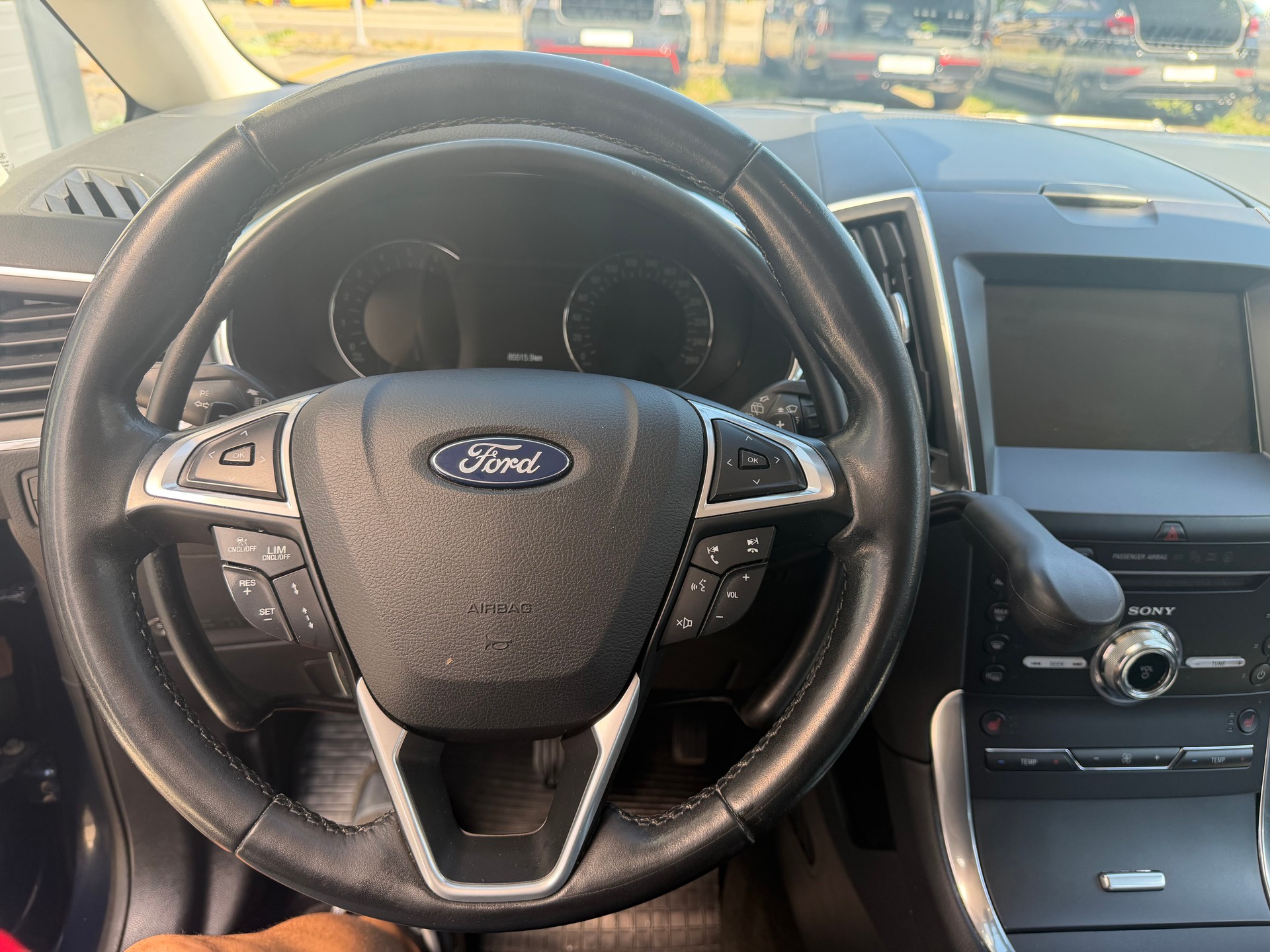 FORD Galaxy 2.0 TDCi Titanium AWD Automatic-image-15