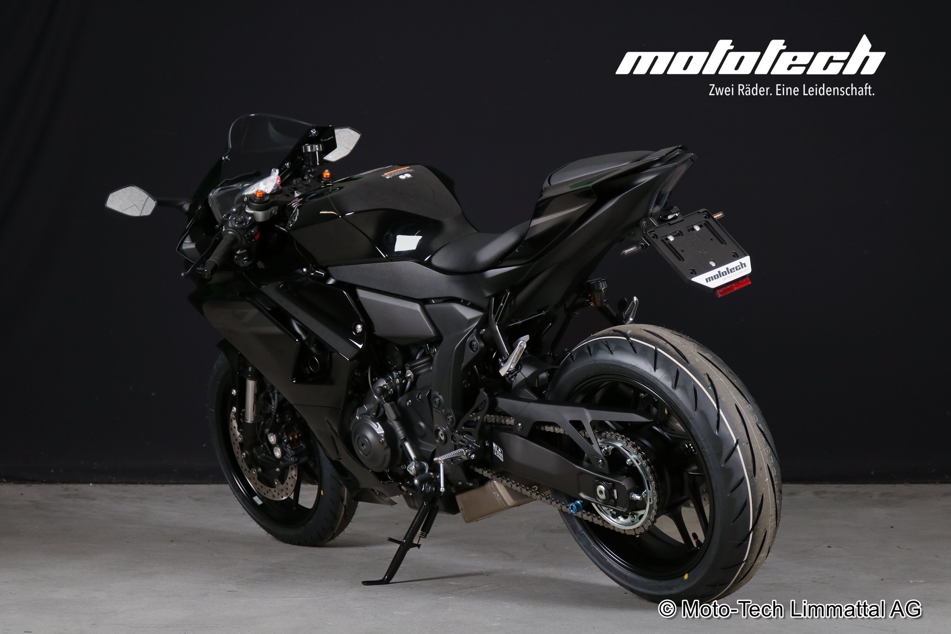 YAMAHA YZF-R7 SPARK | STAGE 1-showroom-element-3