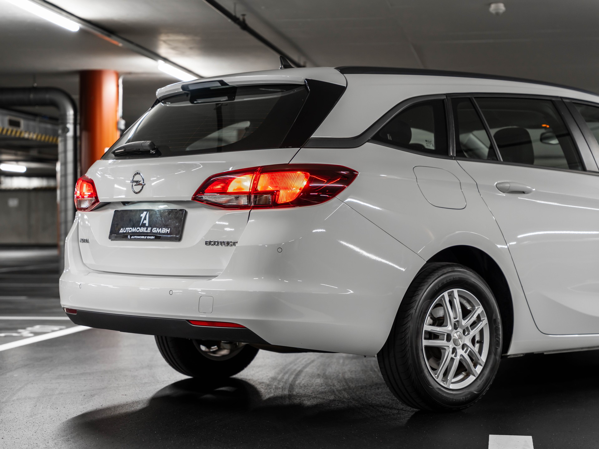 OPEL Astra Sports Tourer 1.6 CDTi ecoF Enjoy-image-9